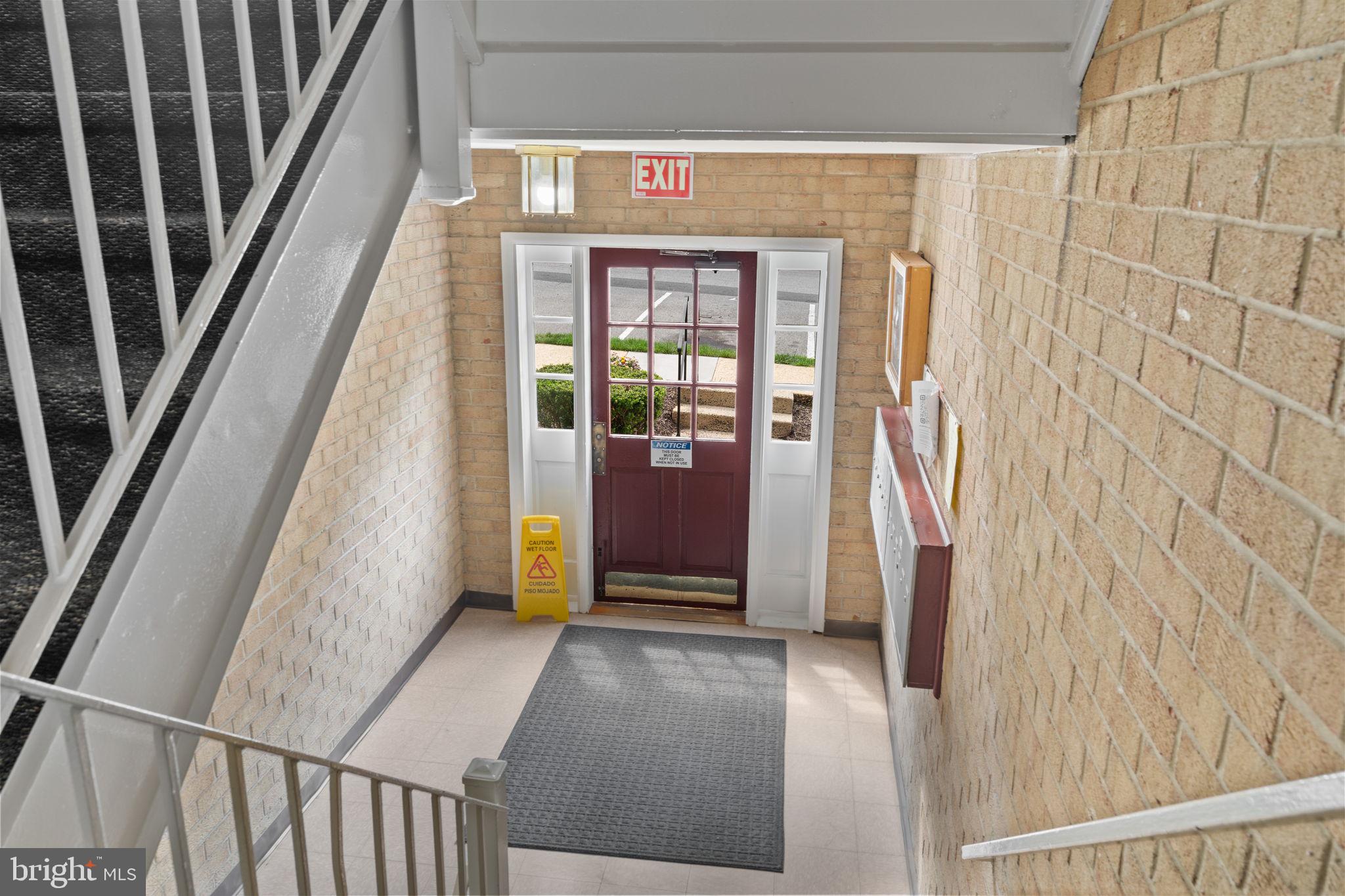 LYNDHURST - Residential