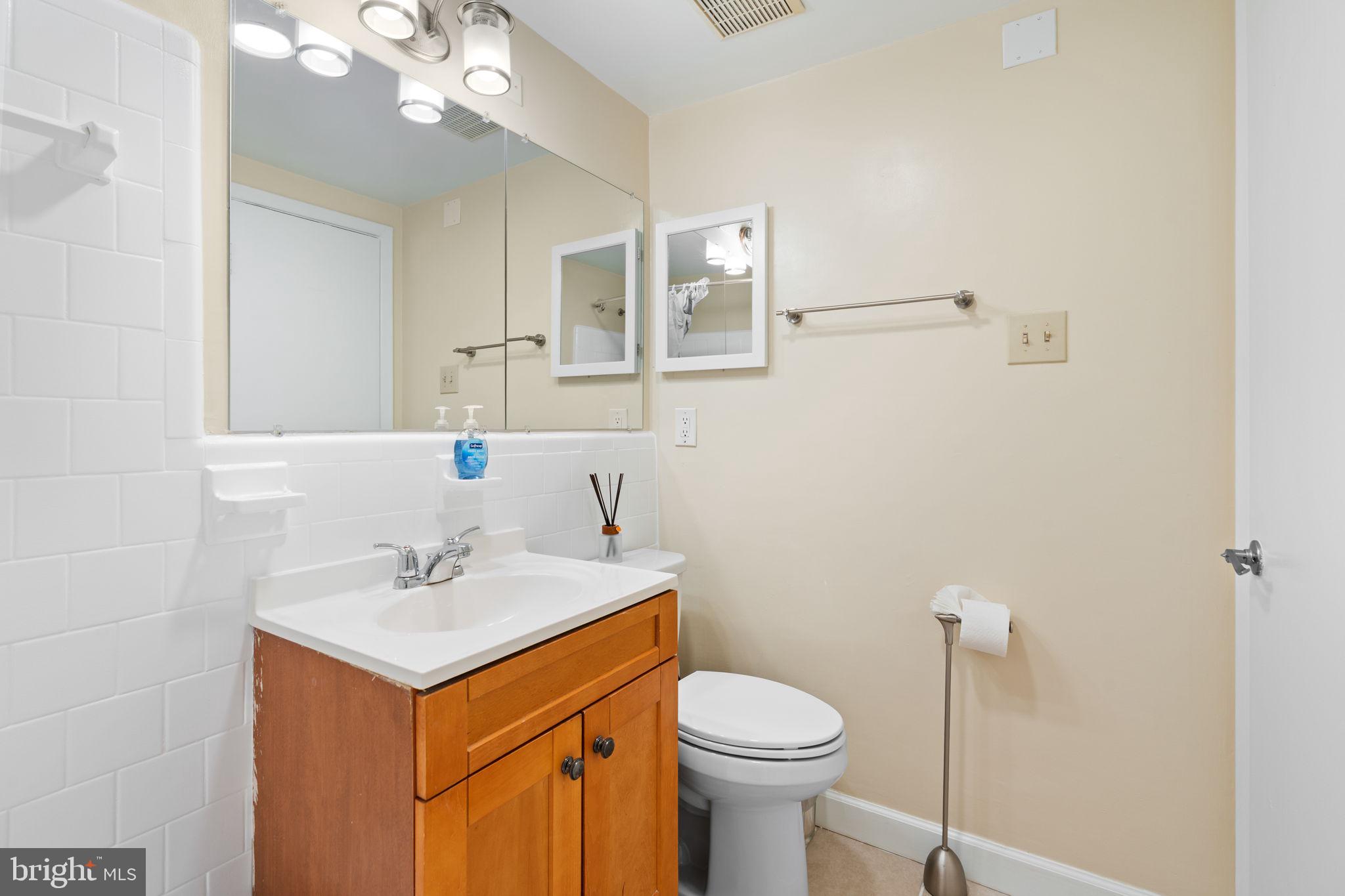 LYNDHURST - Residential