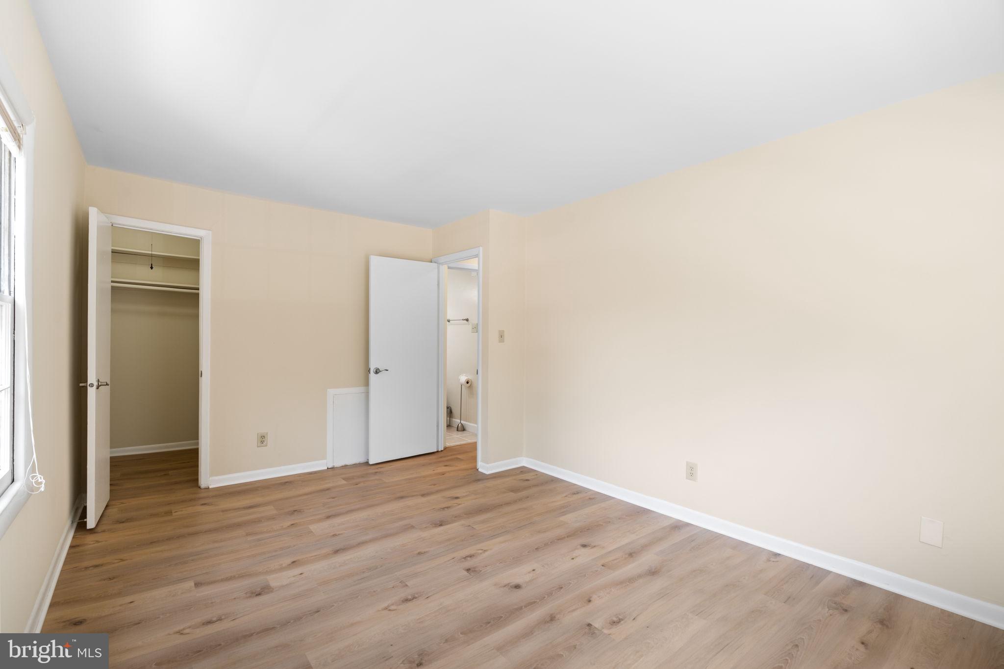 LYNDHURST - Residential