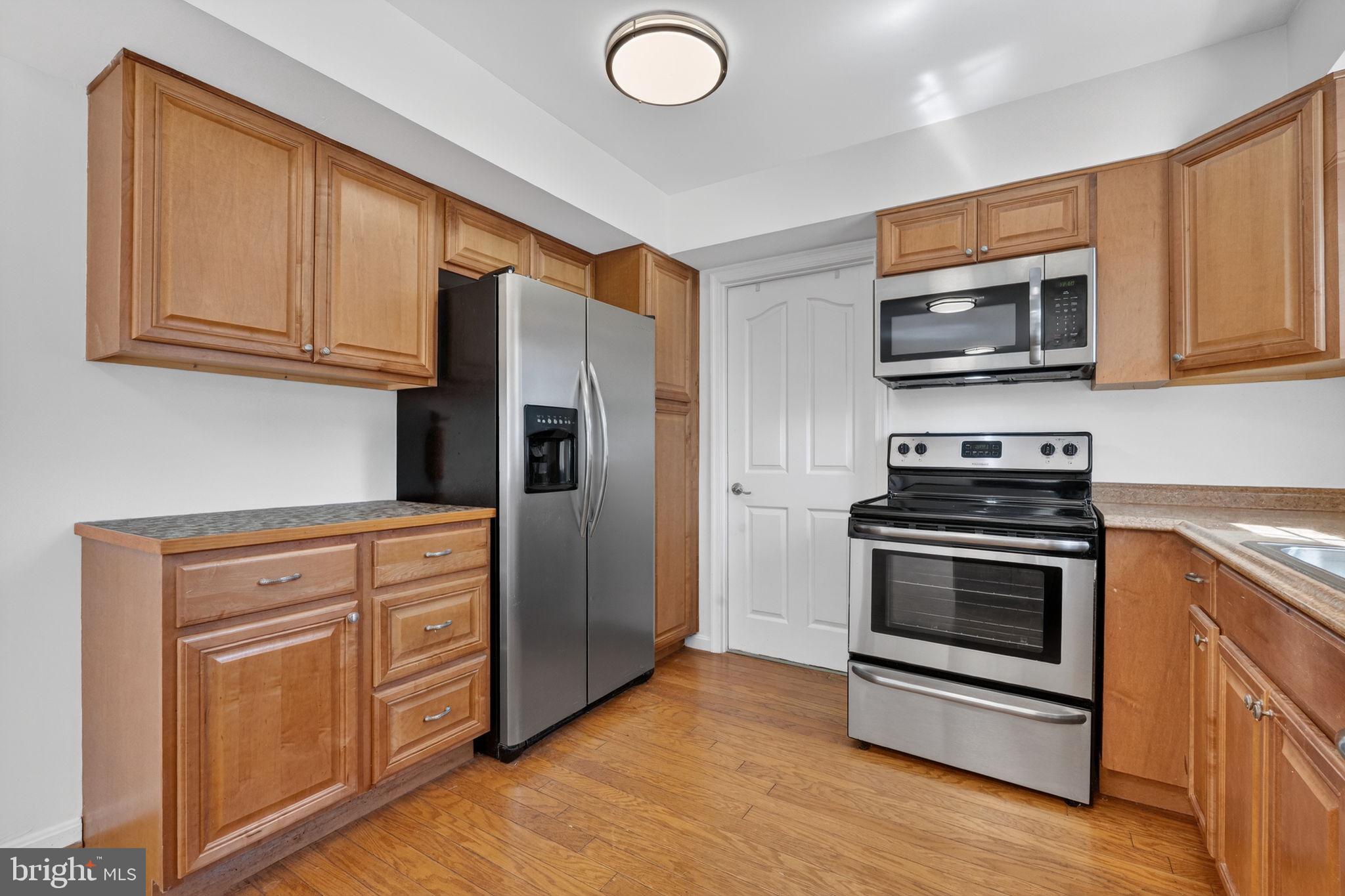 VICTORIA HEIGHTS - Residential