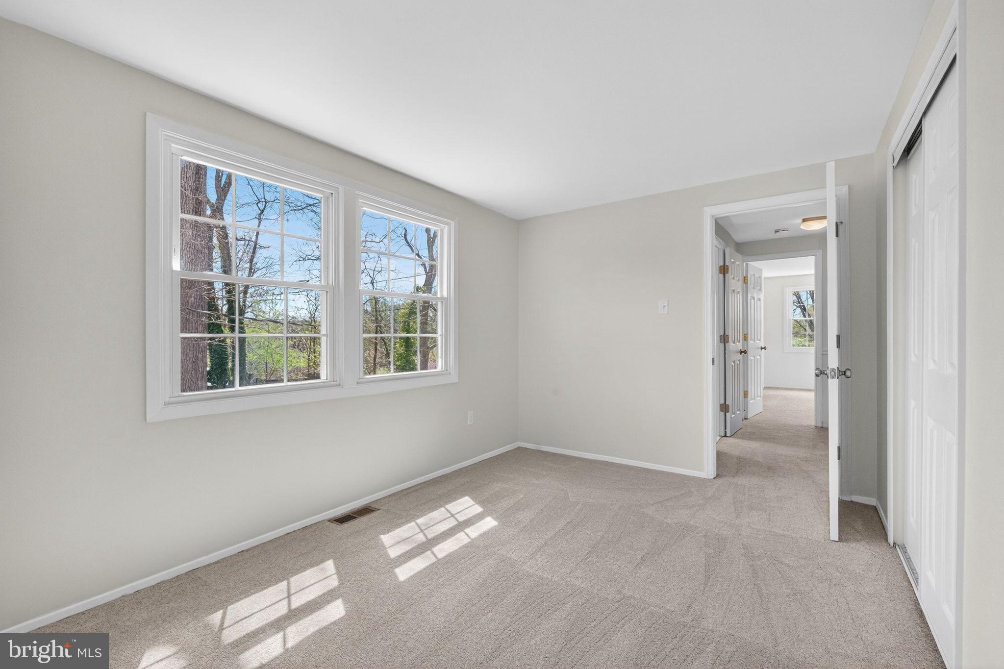 VICTORIA HEIGHTS - Residential