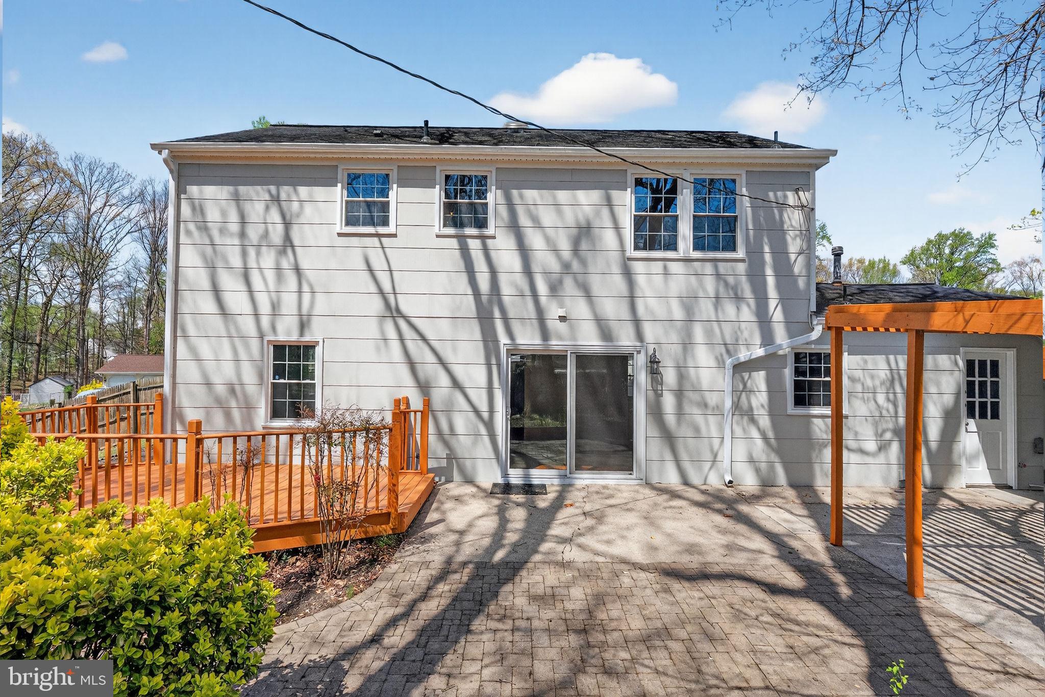 VICTORIA HEIGHTS - Residential