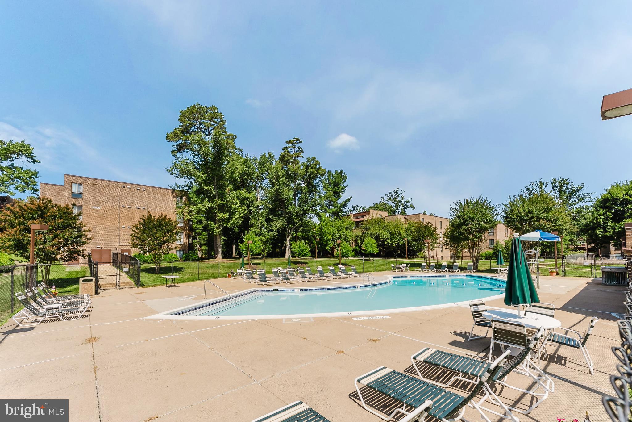 CHESTNUT GROVE - Residential