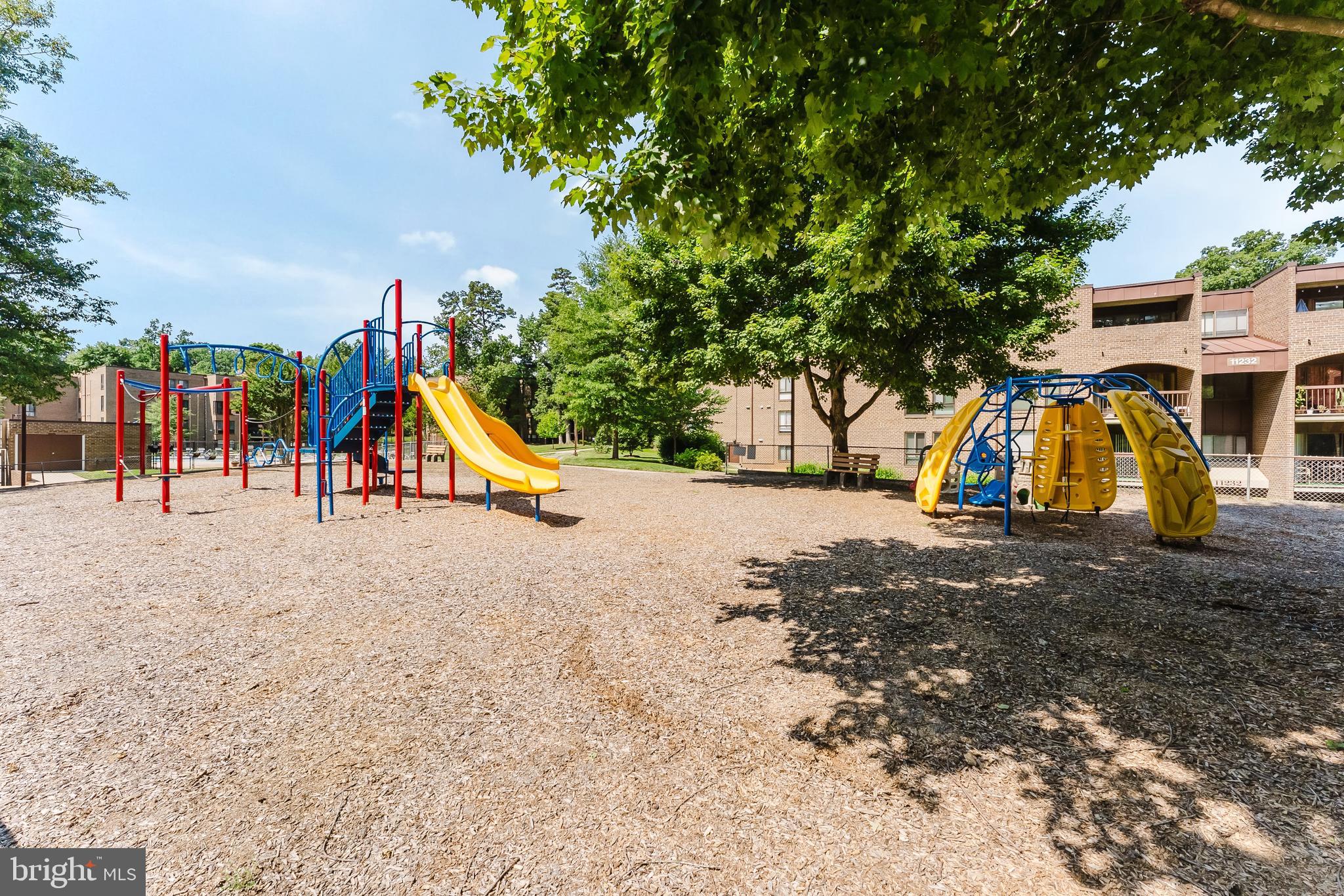 CHESTNUT GROVE - Residential