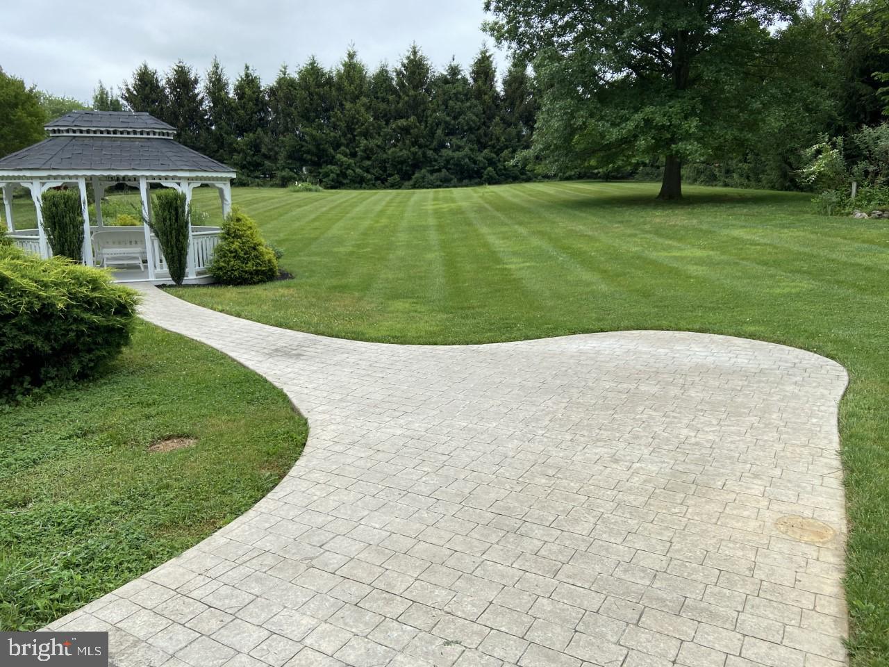 QUAIL RIDGE - Residential
