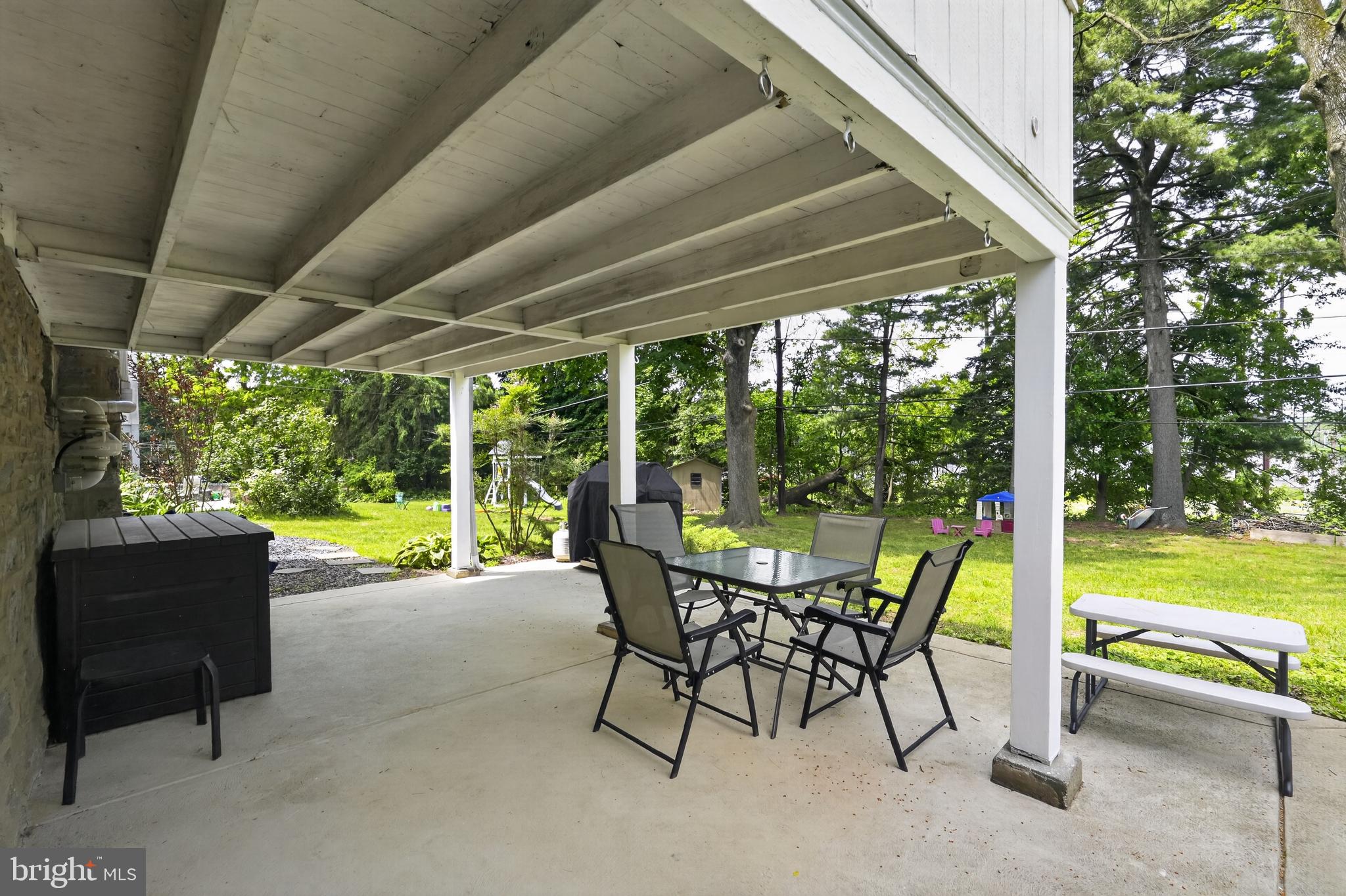 JENKINTOWN MANOR - Residential