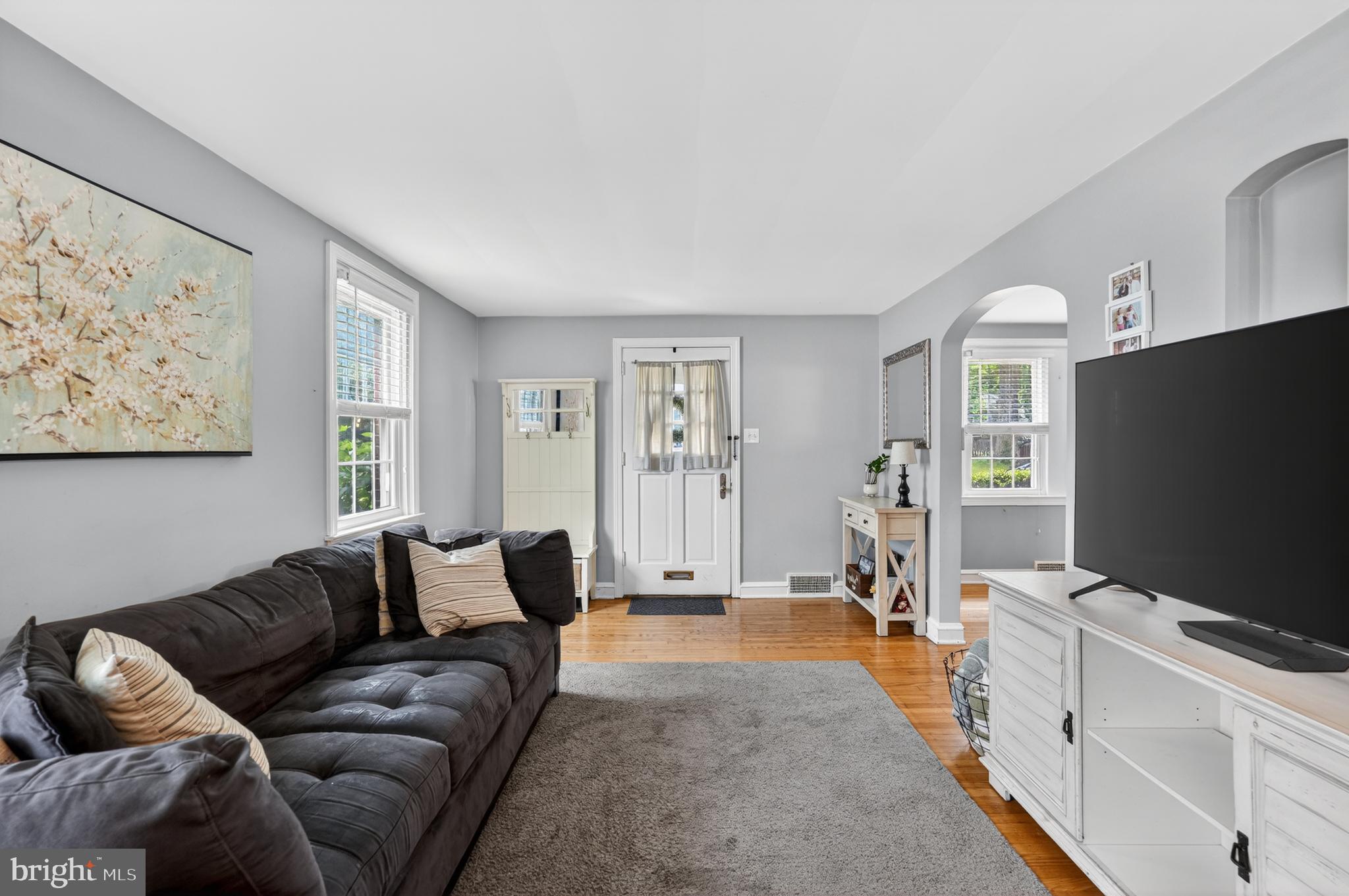 JENKINTOWN MANOR - Residential