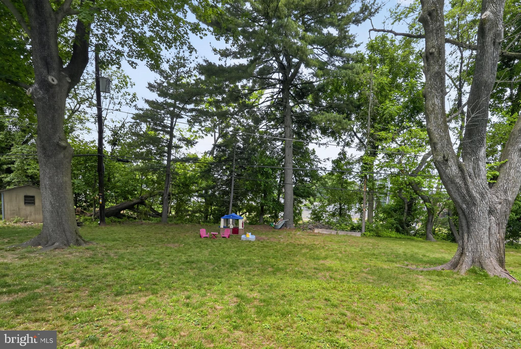 JENKINTOWN MANOR - Residential