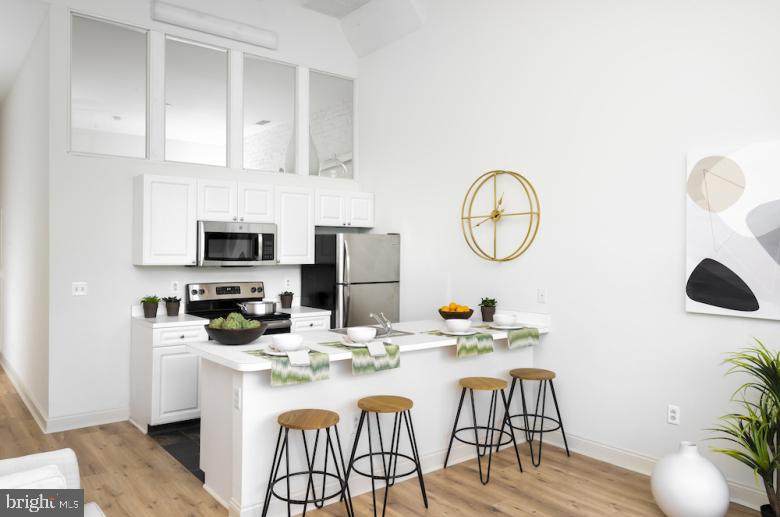 RITTENHOUSE SQUARE - Residential Lease