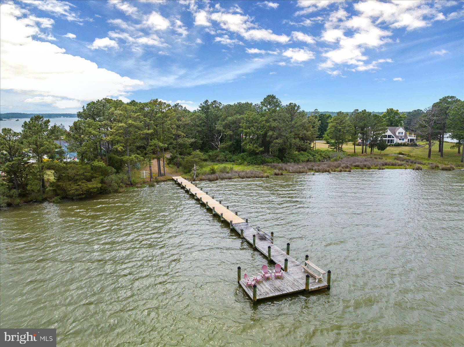 HERON HARBOR - Land