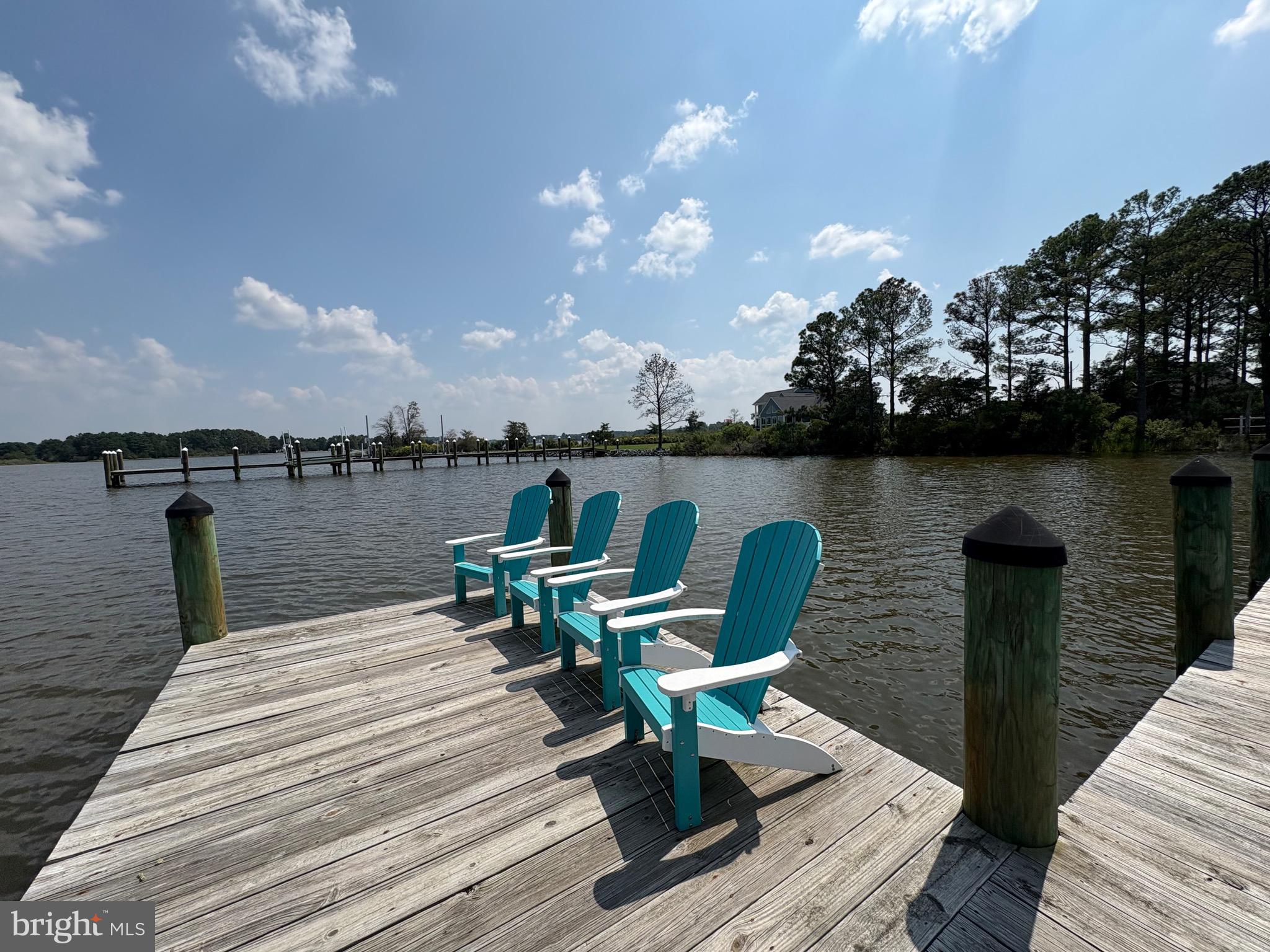 HERON HARBOR - Land