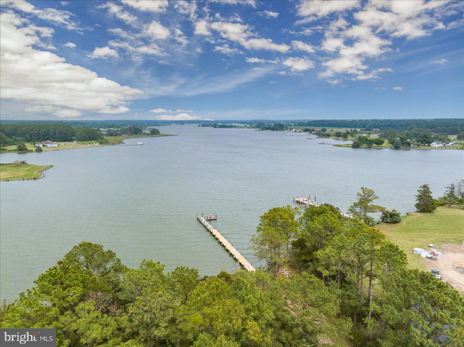HERON HARBOR - Land