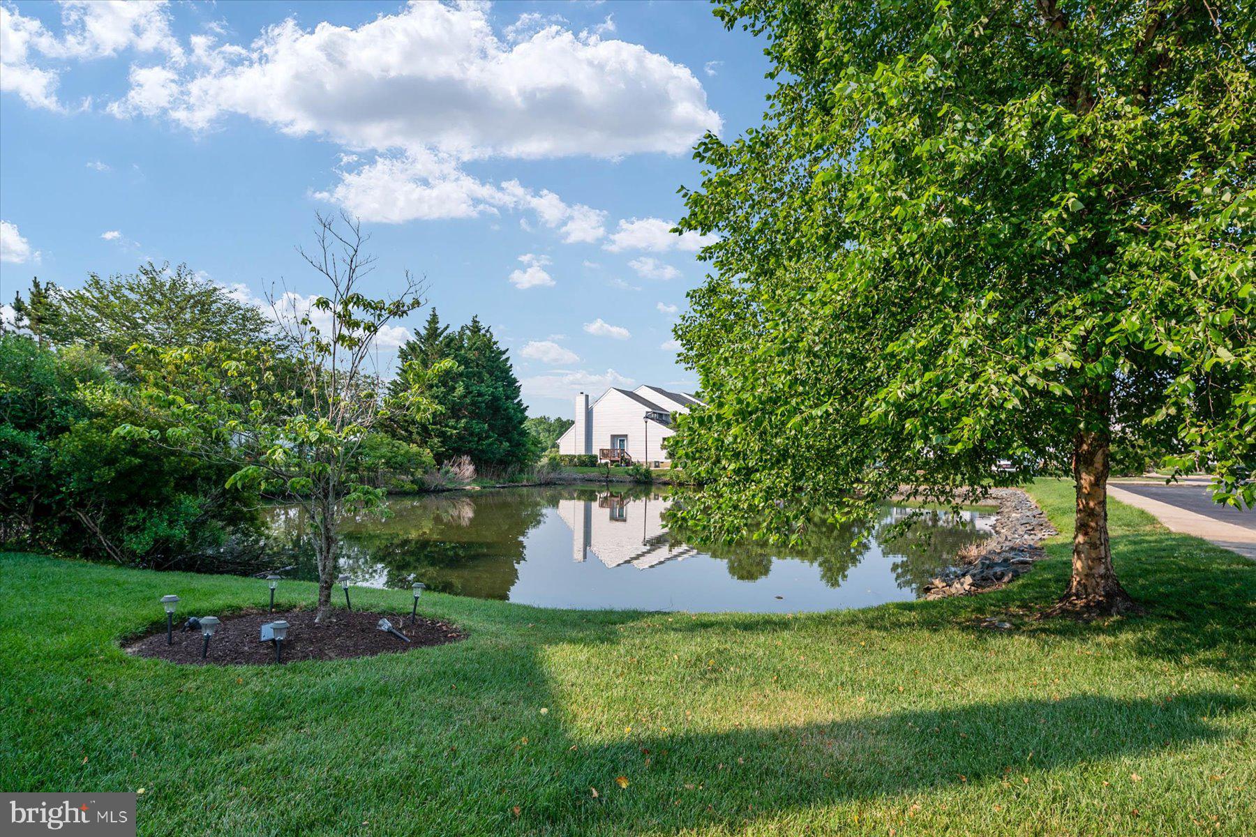 THOMPSON CREEK CONDOS - Residential