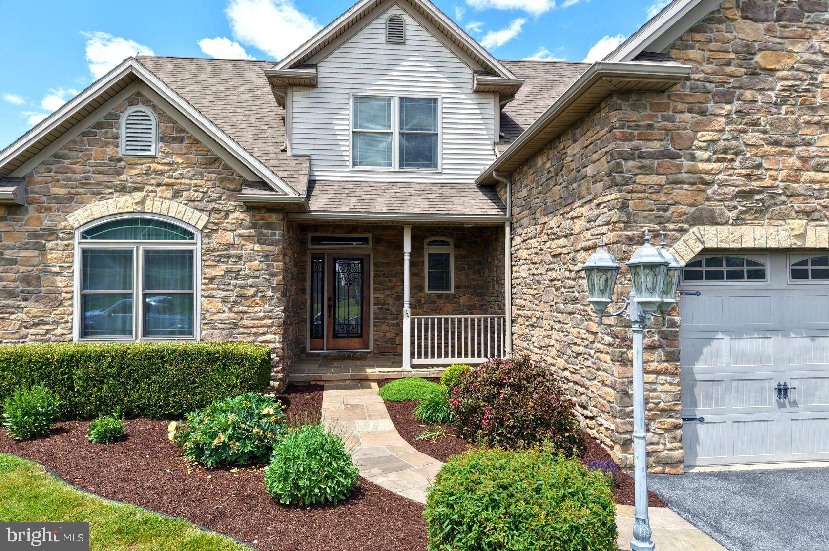 ORCHARD ESTATES - Residential