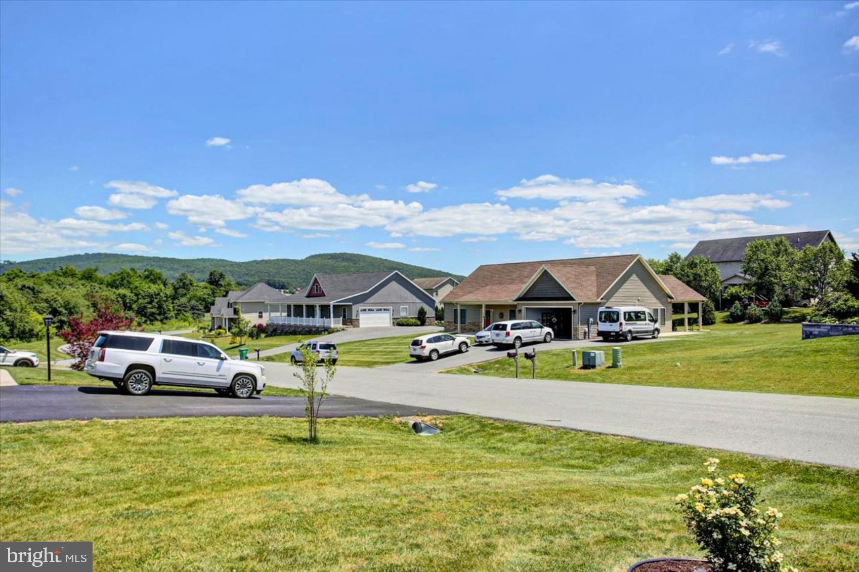 ORCHARD ESTATES - Residential