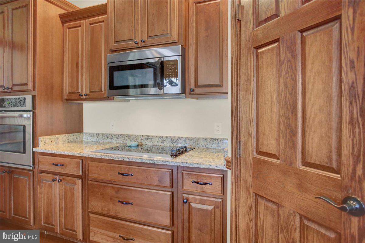 ORCHARD ESTATES - Residential