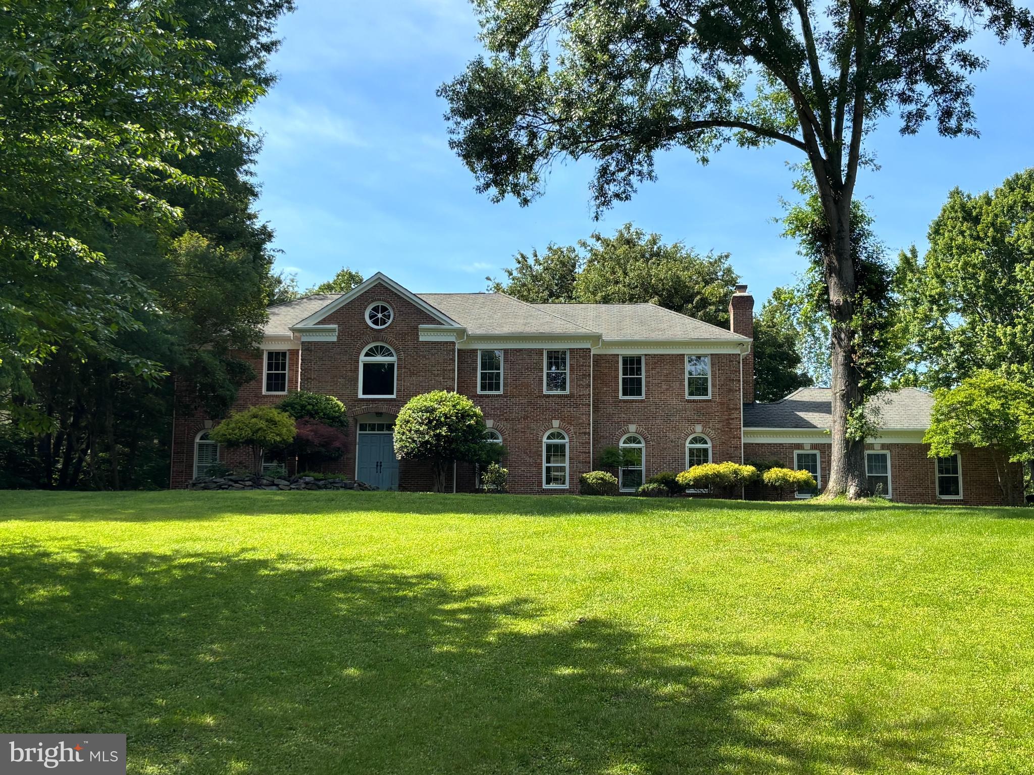 RIVERS EDGE - Residential