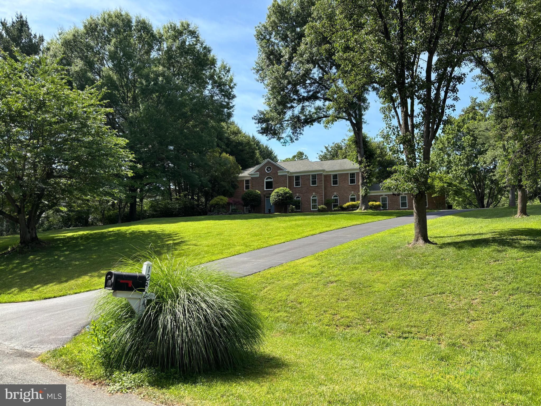 RIVERS EDGE - Residential