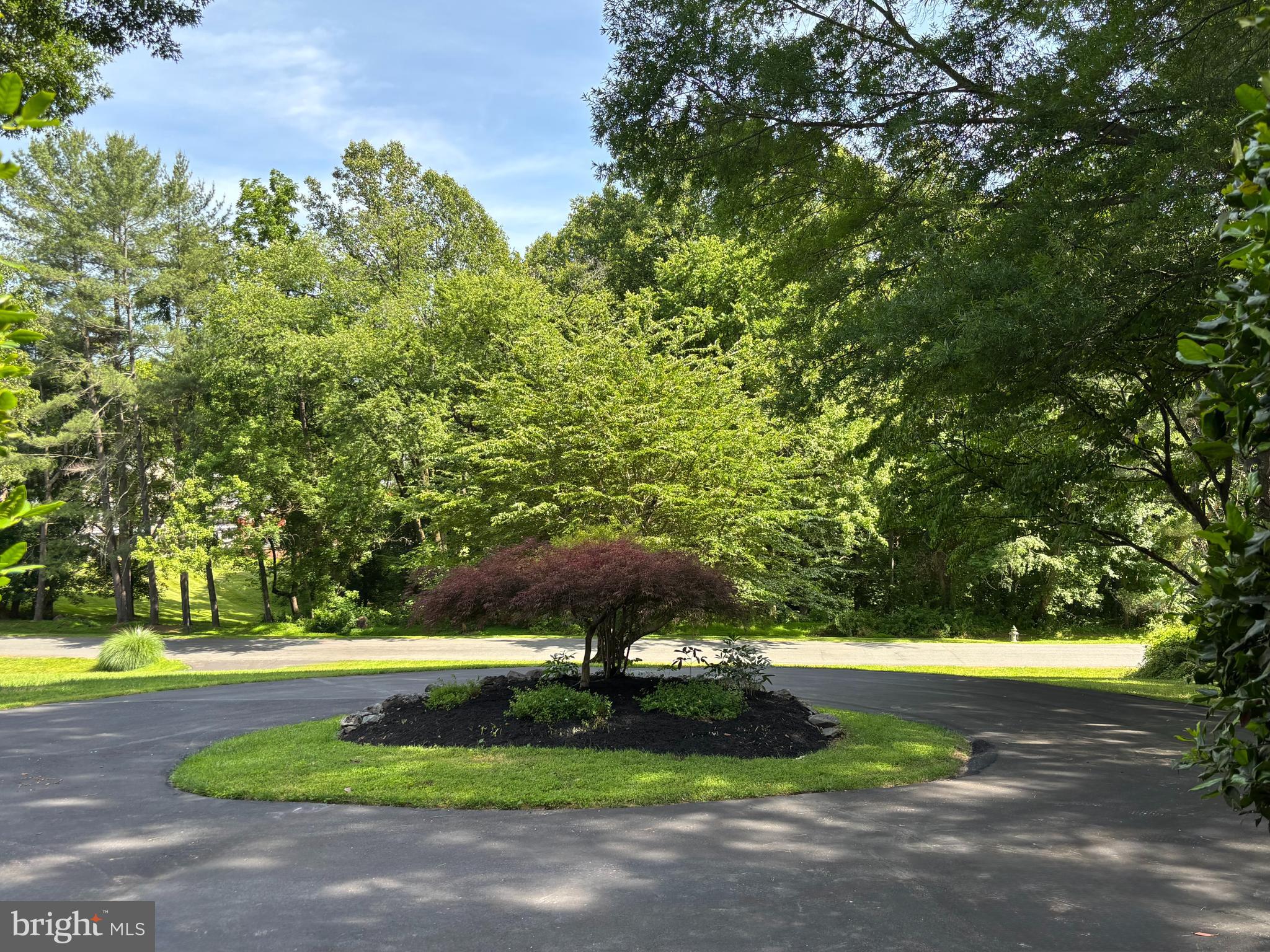 RIVERS EDGE - Residential