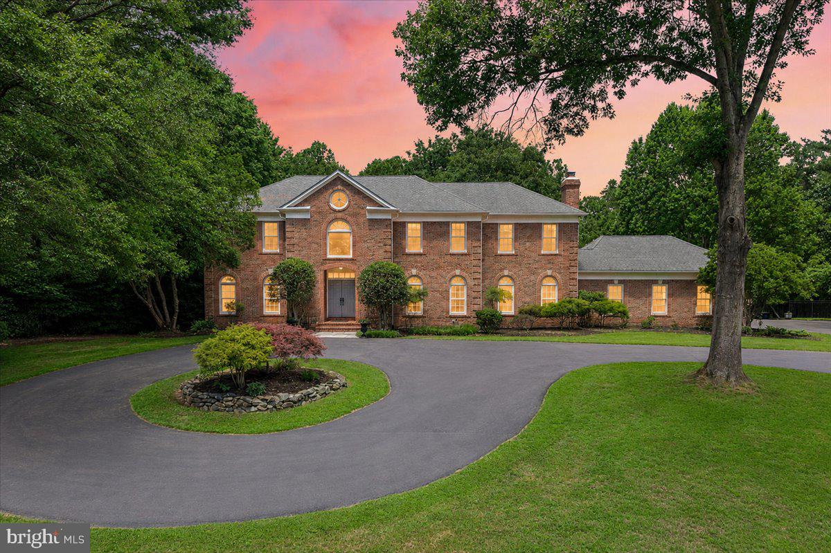 RIVERS EDGE - Residential