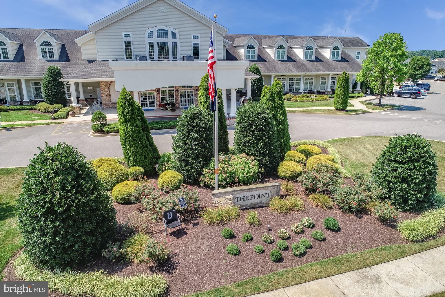 NOBLES POND - Residential