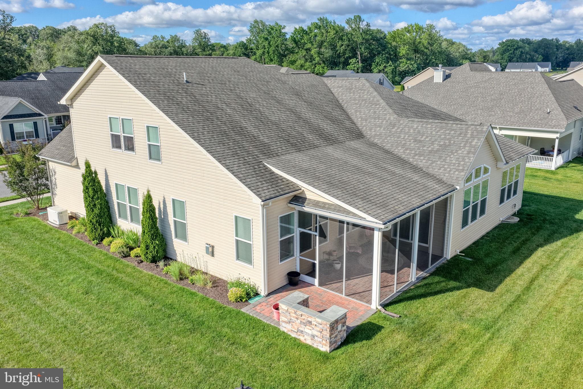 NOBLES POND - Residential