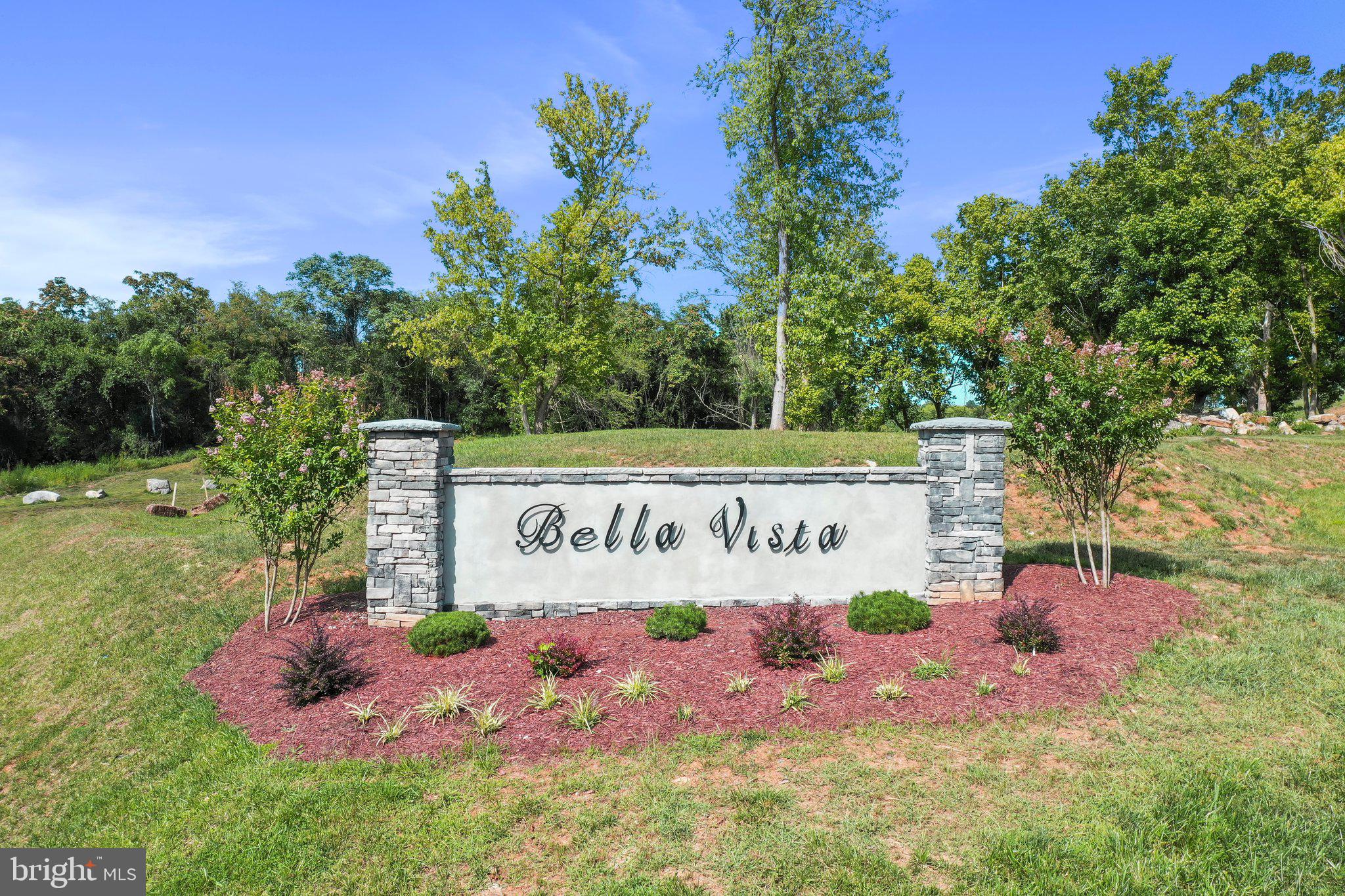 BELLA VISTA - Land