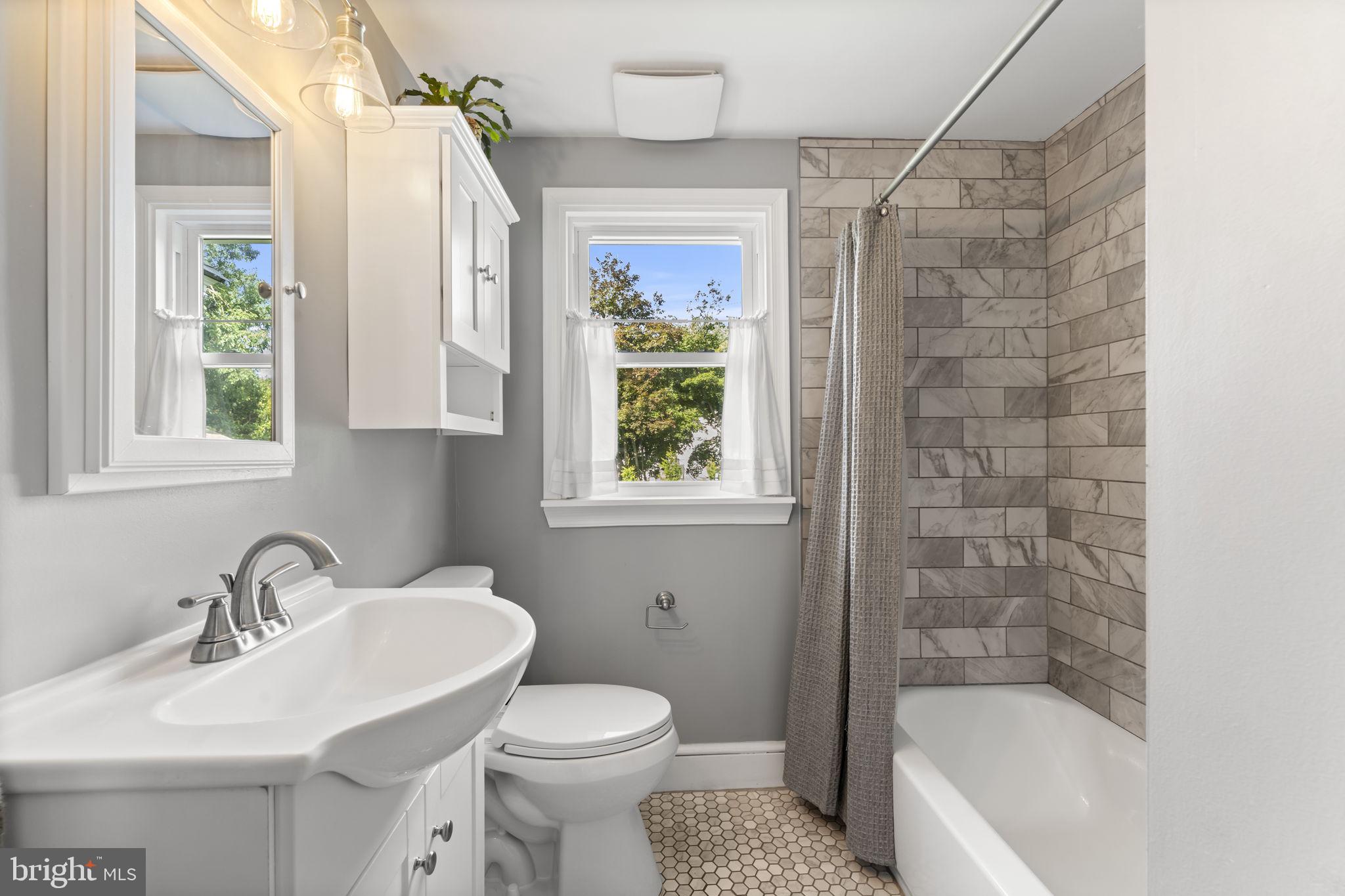 HARMONY HILL - Residential