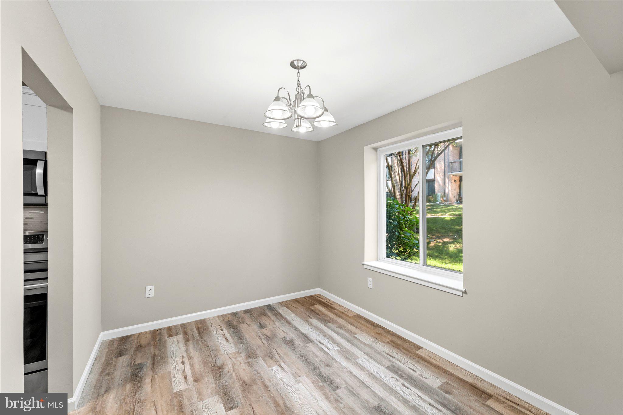 HAWTHORNE VILLAGE - Residential