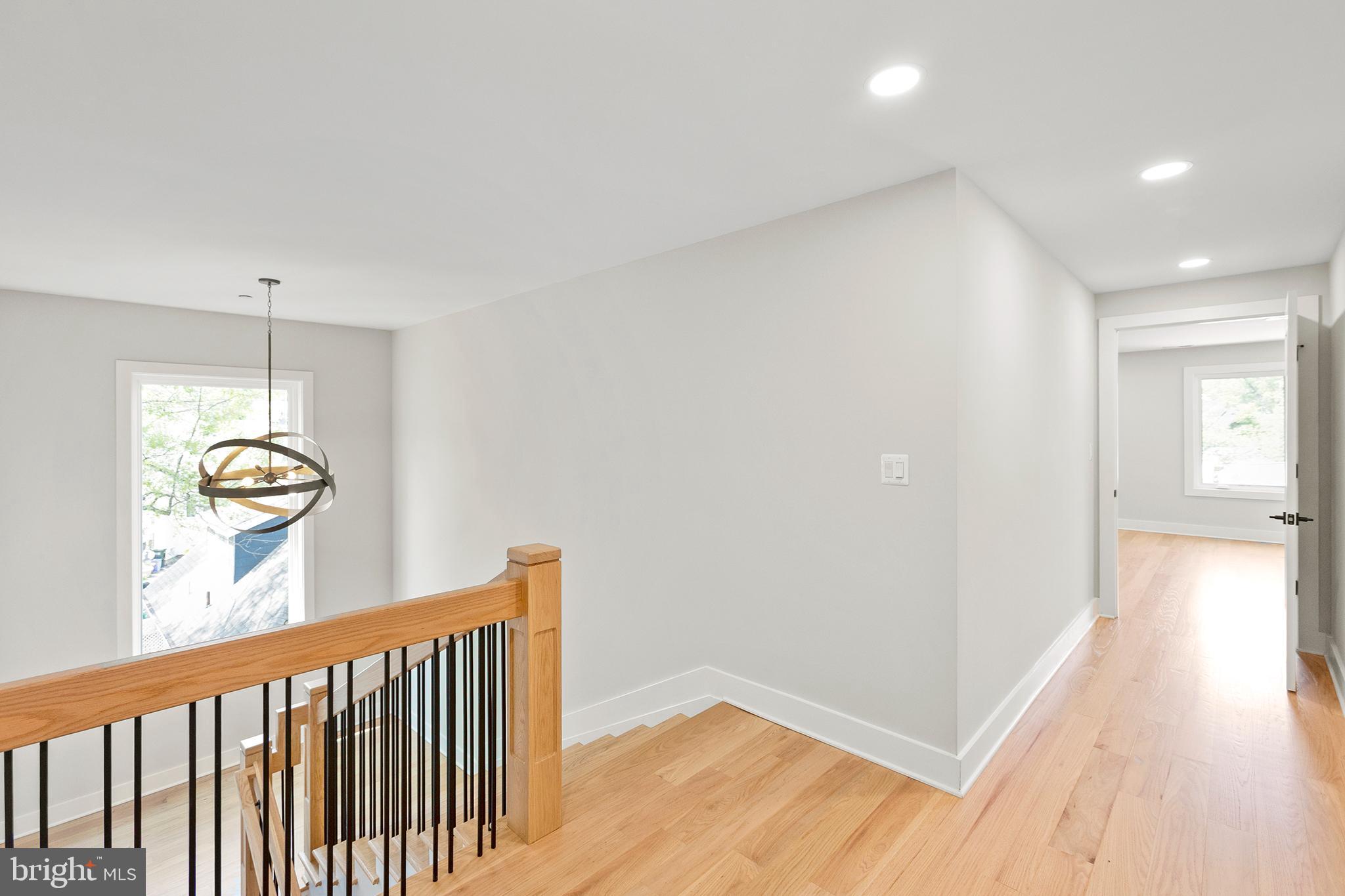 CHEVY CHASE VILLAGE - Residential