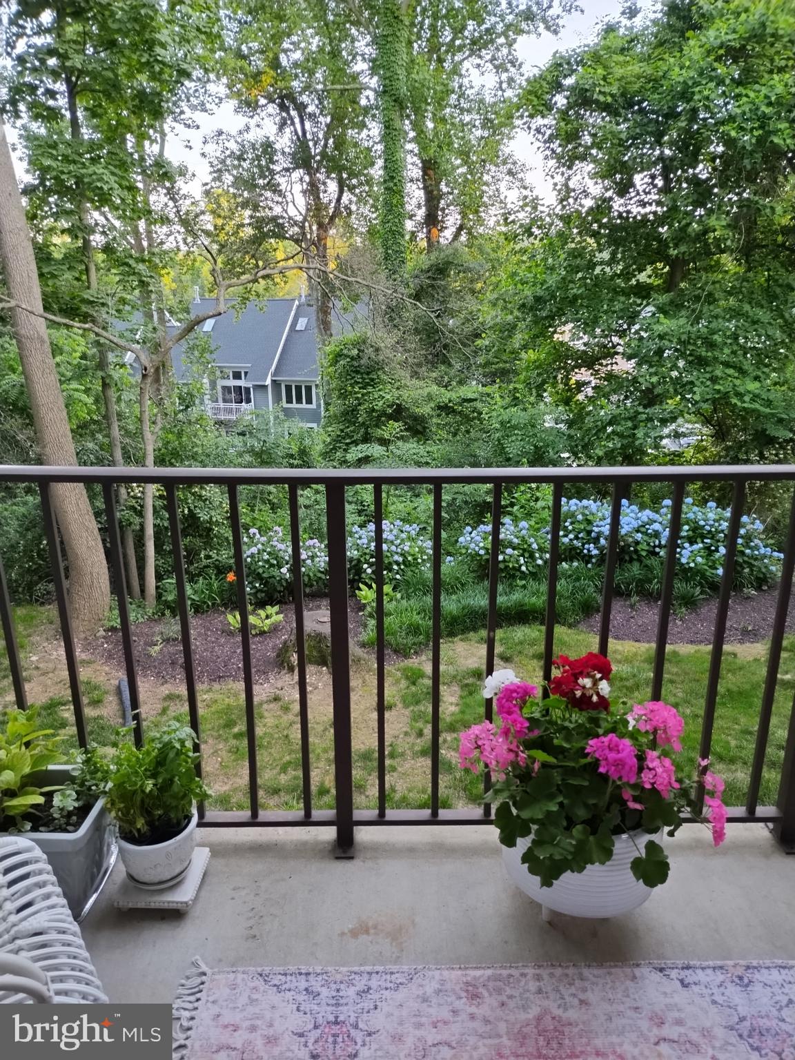 OAKLAND HILLS - Residential