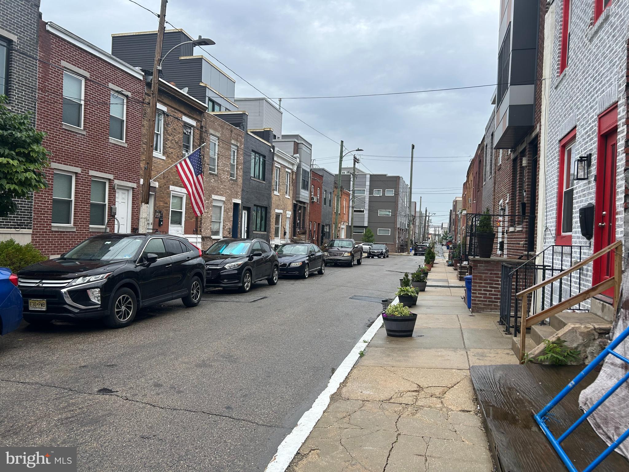 POINT BREEZE - Land