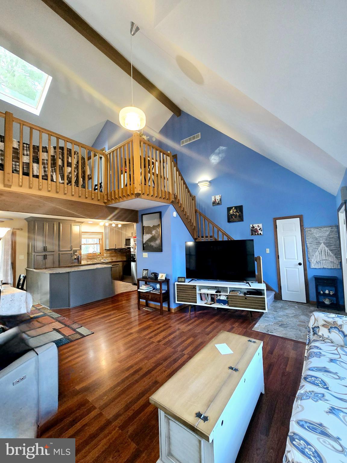 BLUE MOUNTAIN LAKE EST - Residential