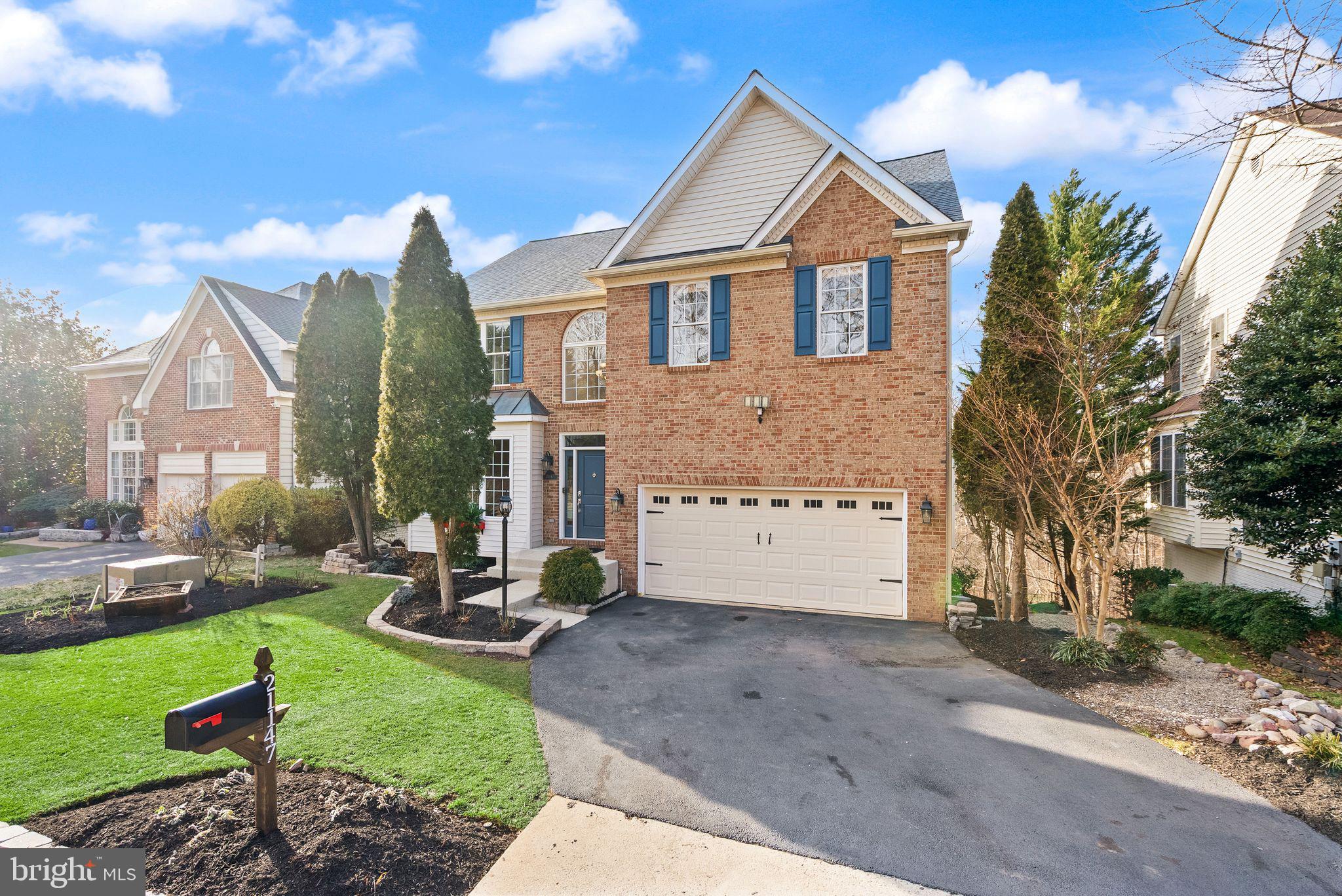 POTOMAC HUNT - Residential