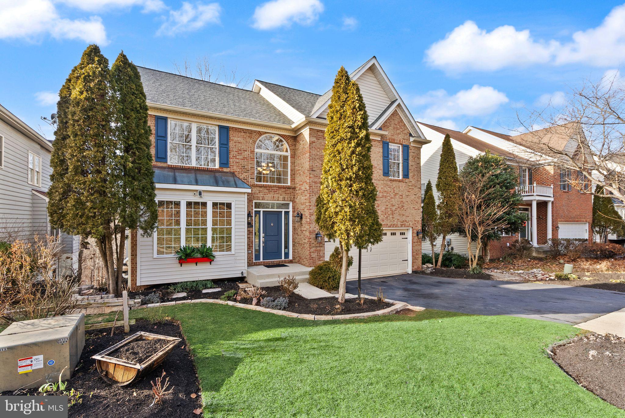 POTOMAC HUNT - Residential