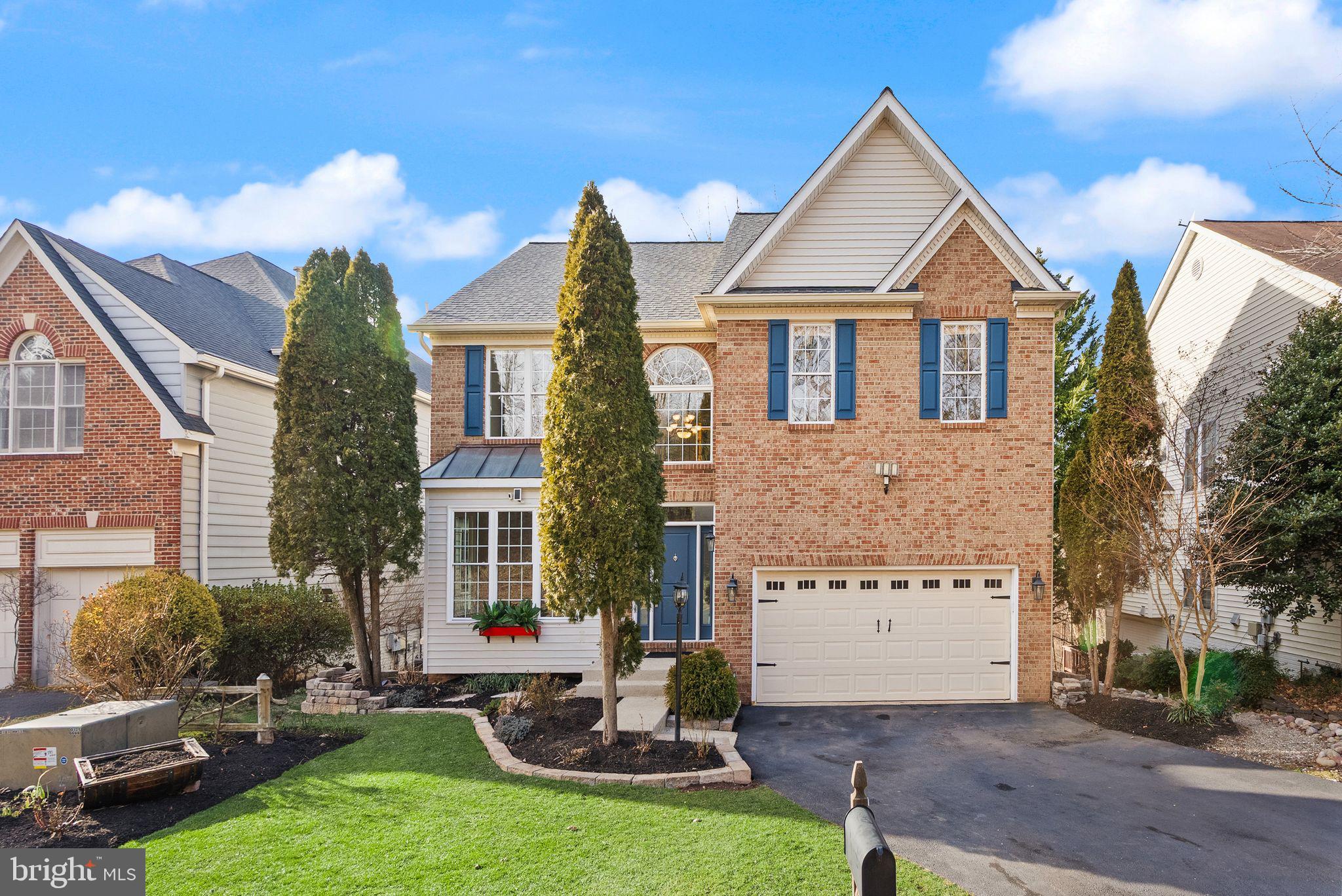 POTOMAC HUNT - Residential