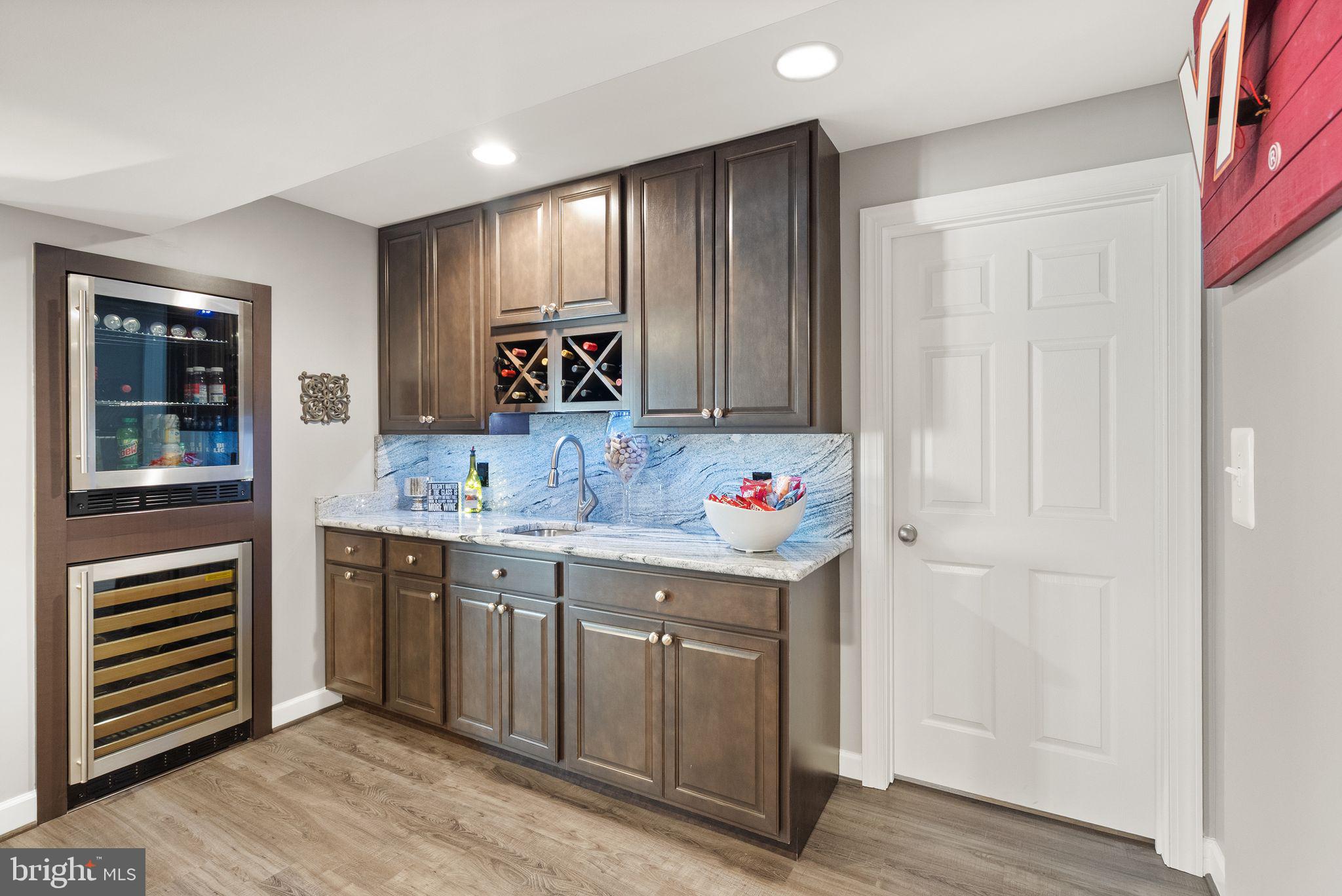 OAK VALLEY - Residential