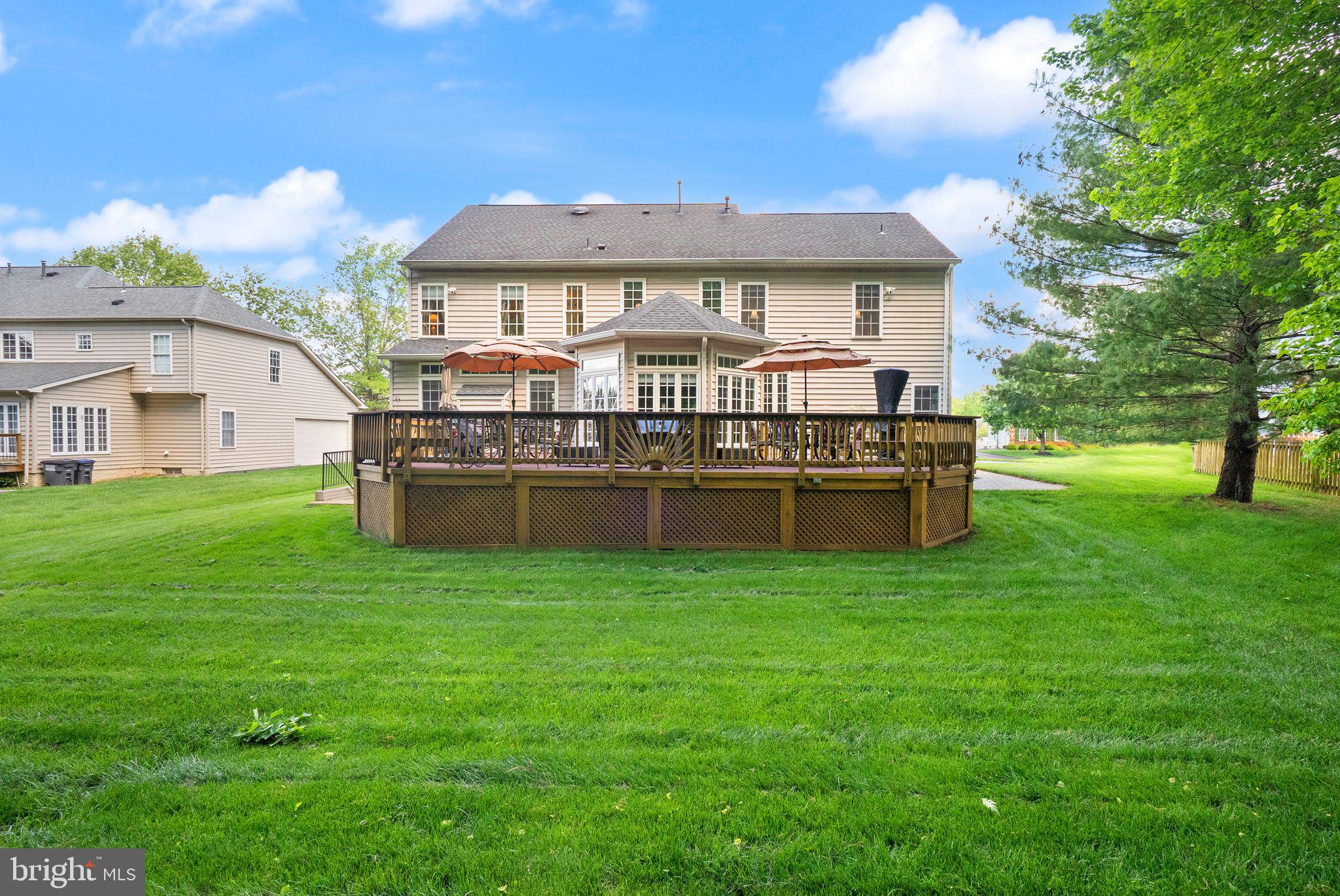 OAK VALLEY - Residential