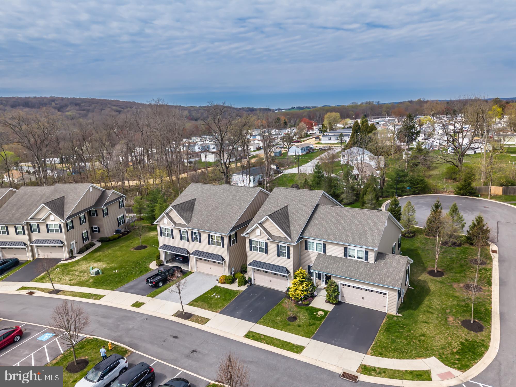 VILLAGE GREENE - Residential