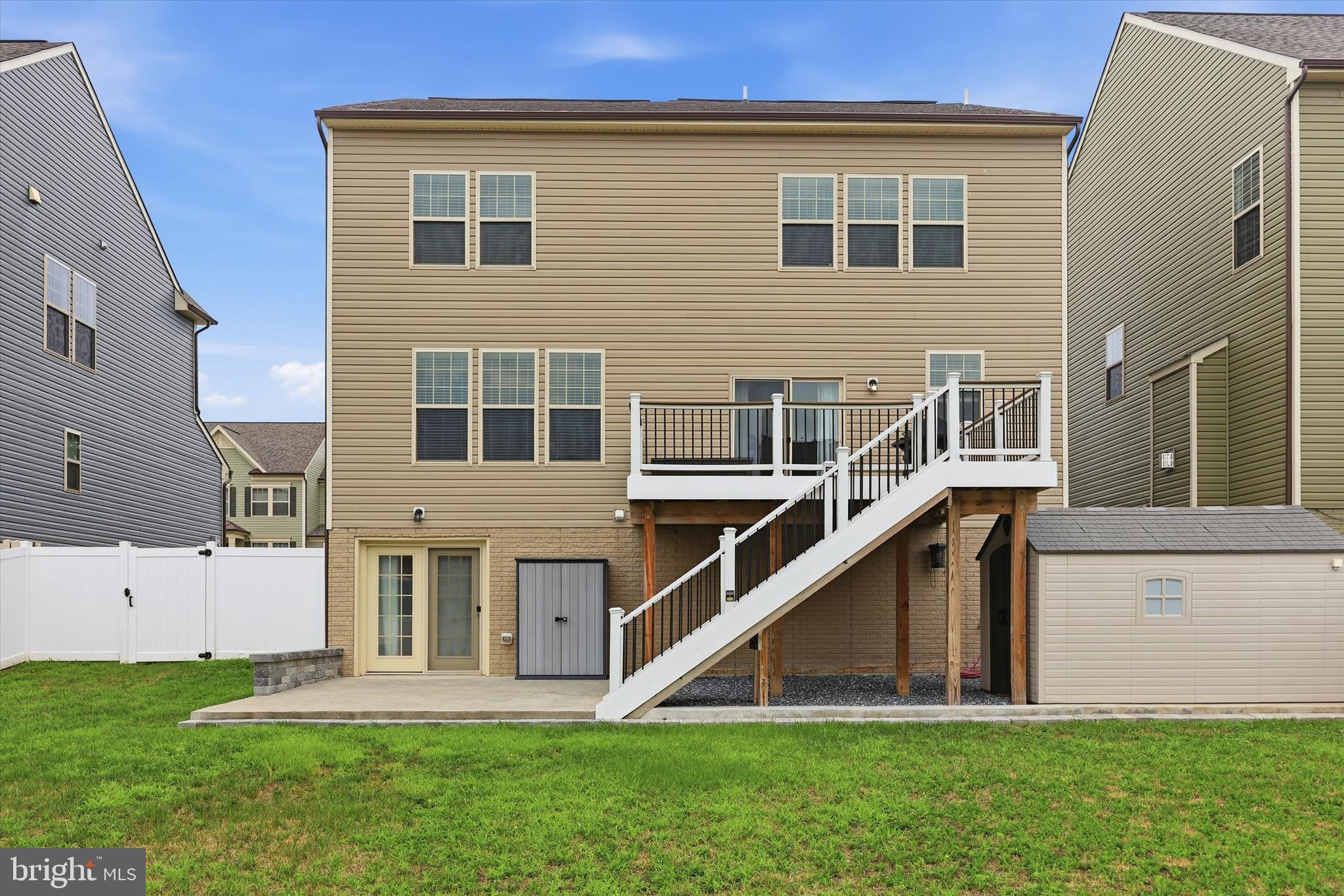 TUSCARORA CREEK - Residential