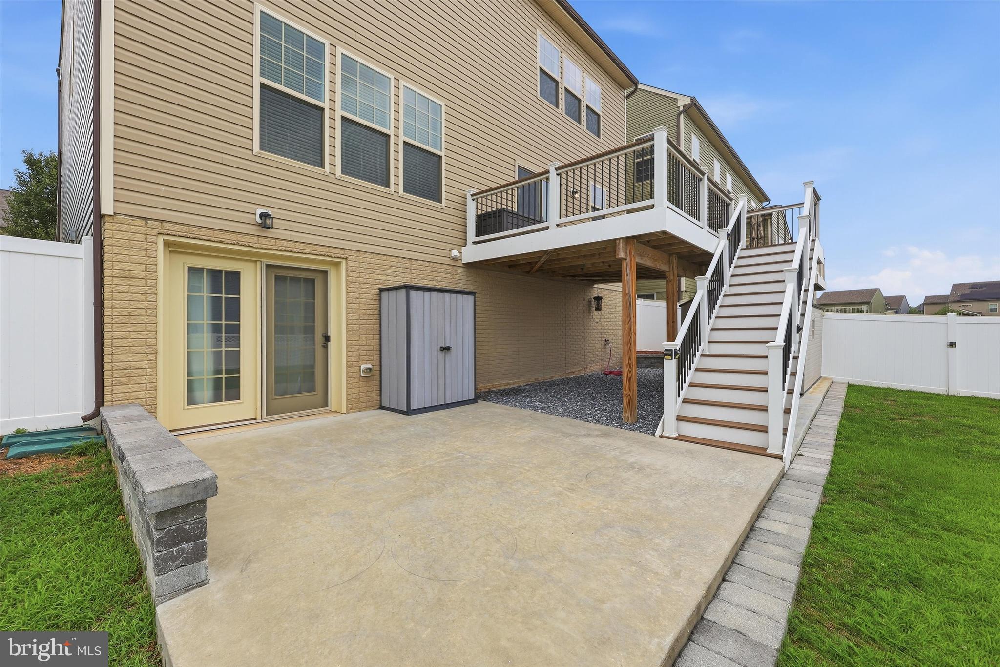 TUSCARORA CREEK - Residential
