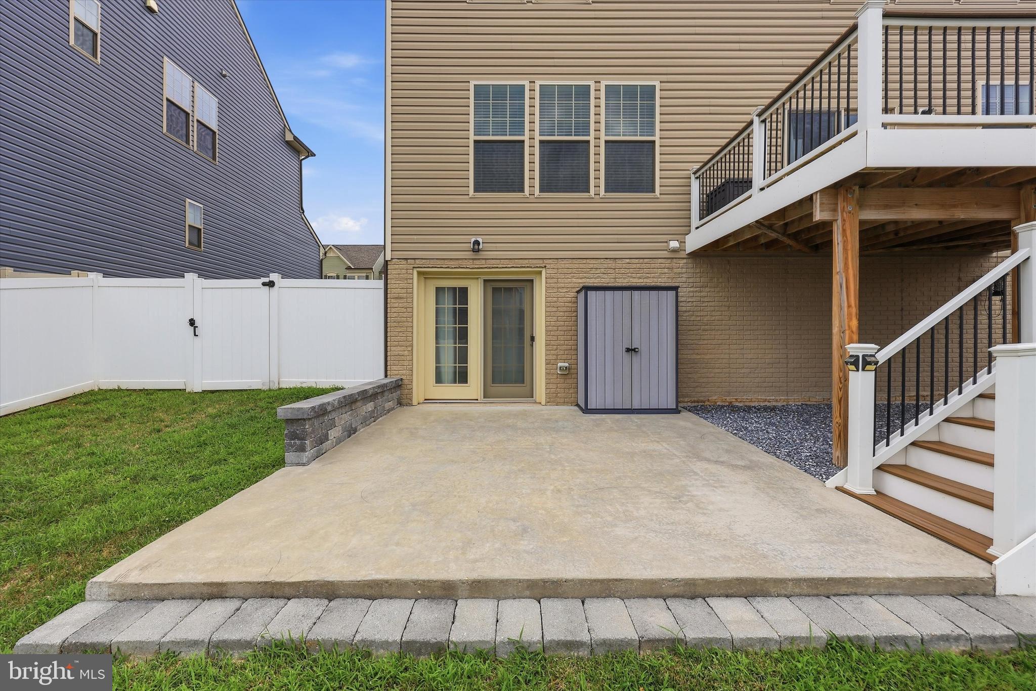 TUSCARORA CREEK - Residential
