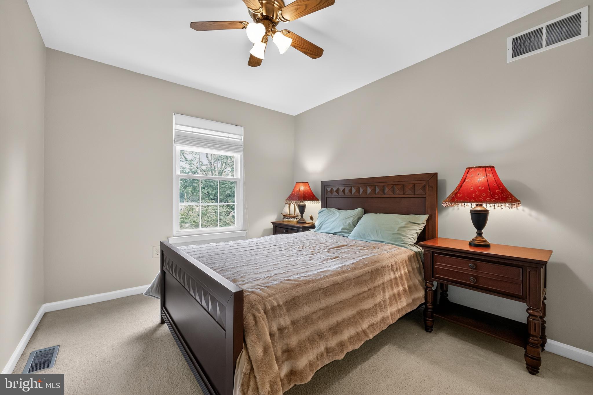 SPRING MOUNT - Residential