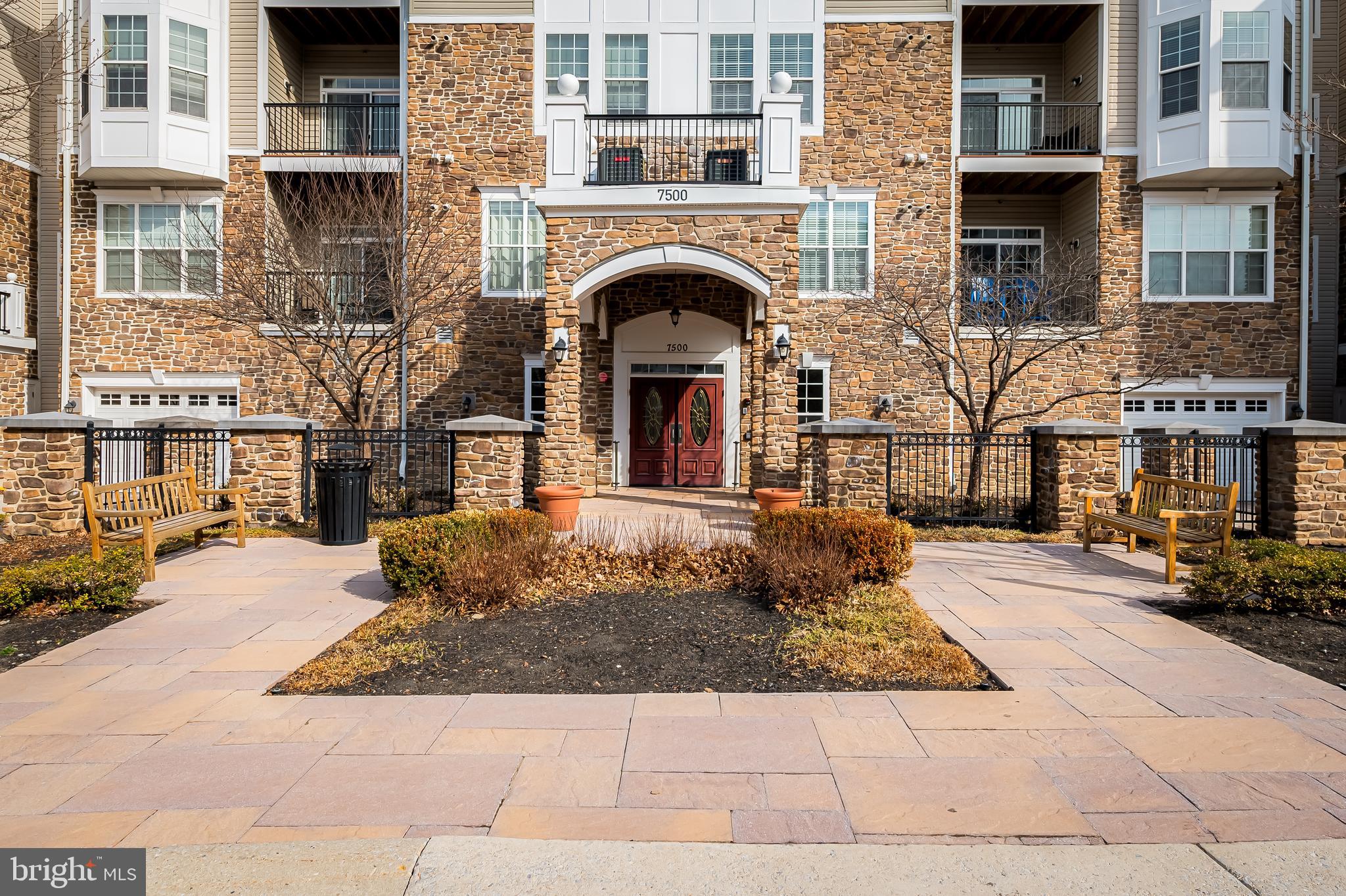 HIGHLANDS AT QUARRY LAKE - Residential