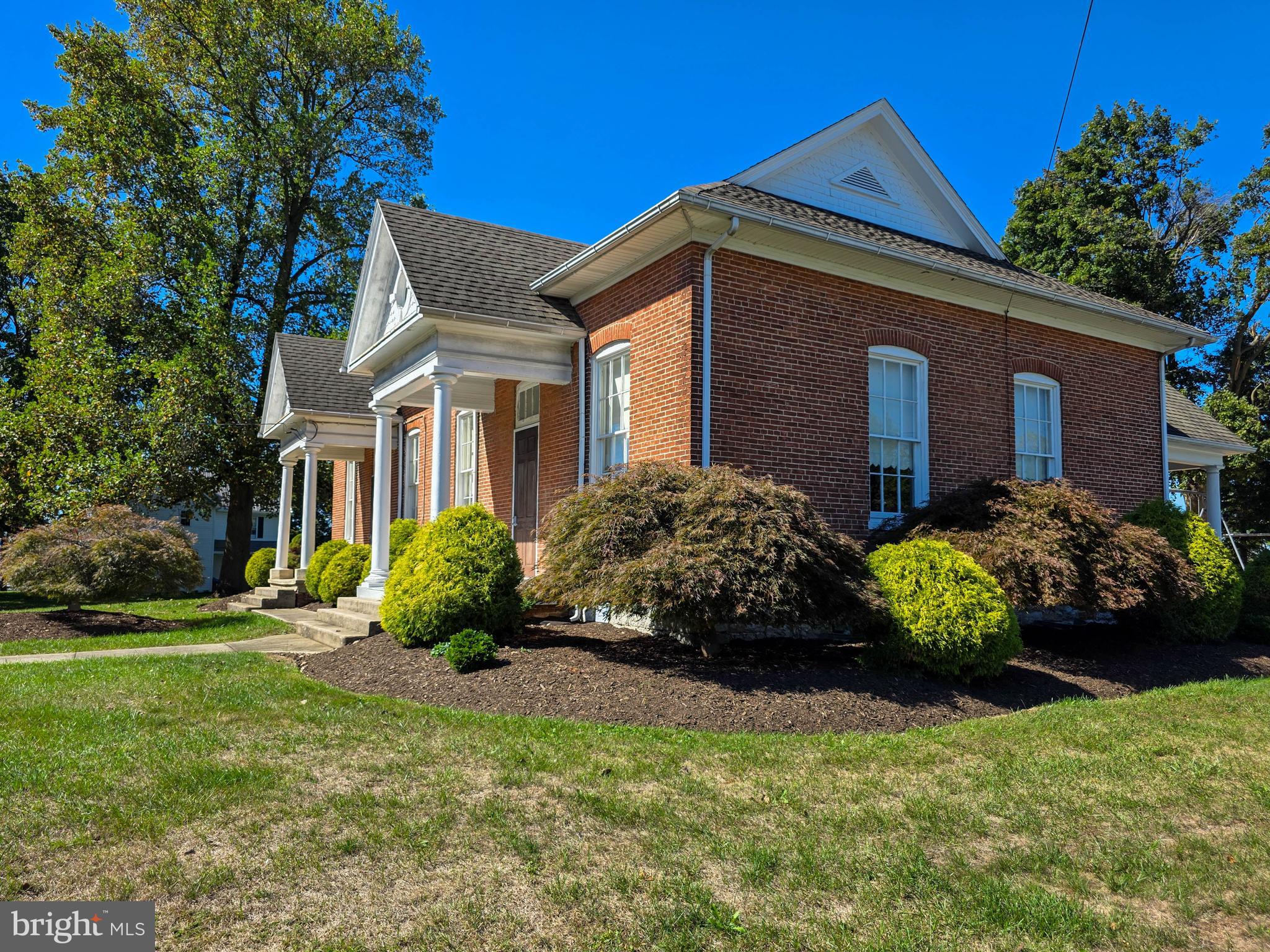 STATE LINE - Residential
