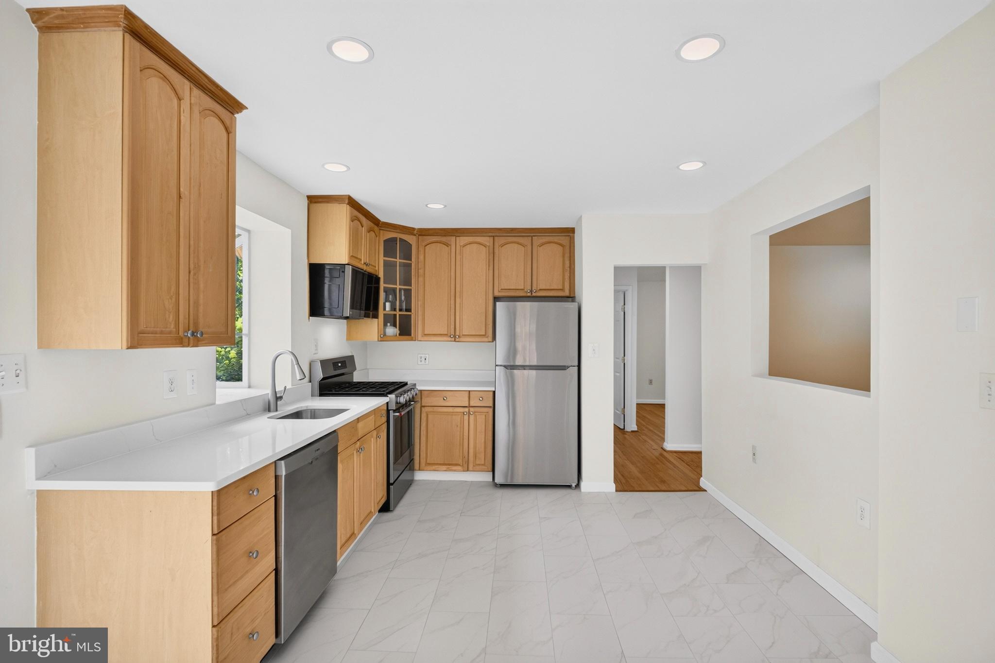 ROCKCREST - Residential