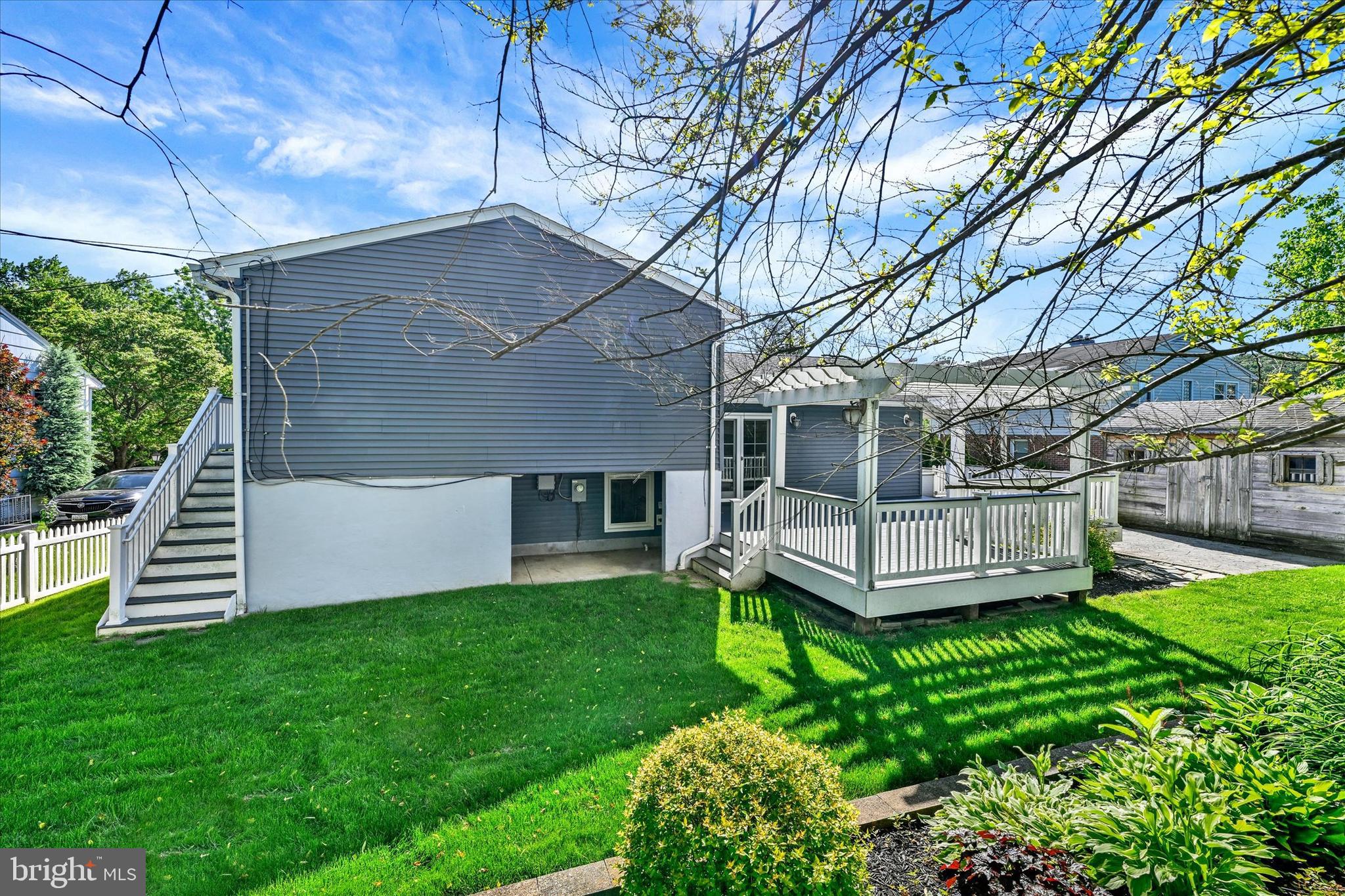 THORNLEIGH - Residential