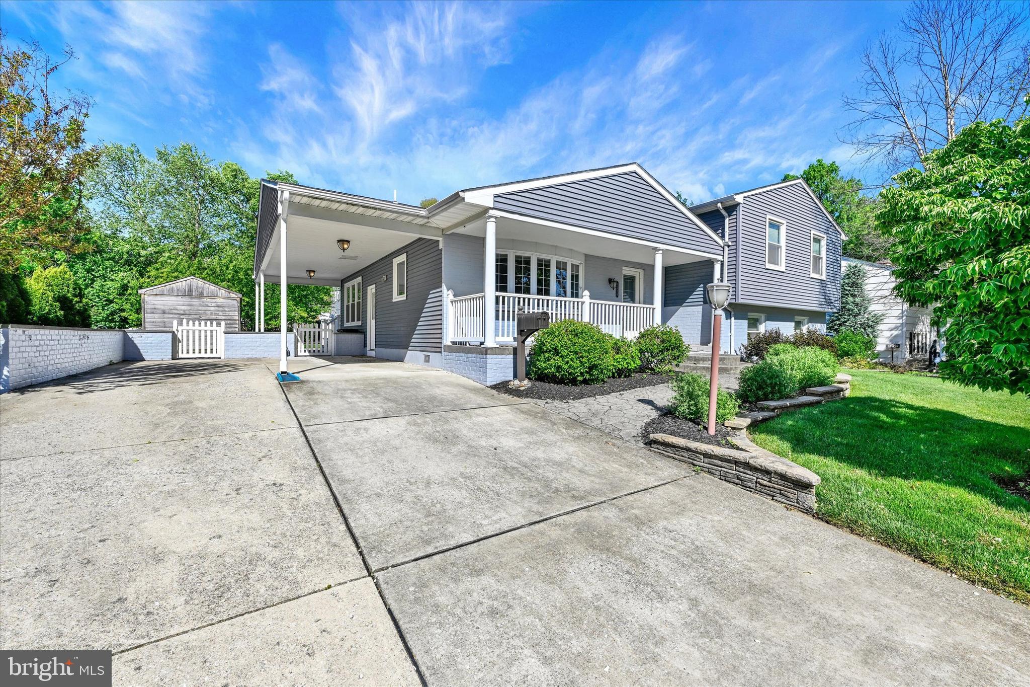 THORNLEIGH - Residential
