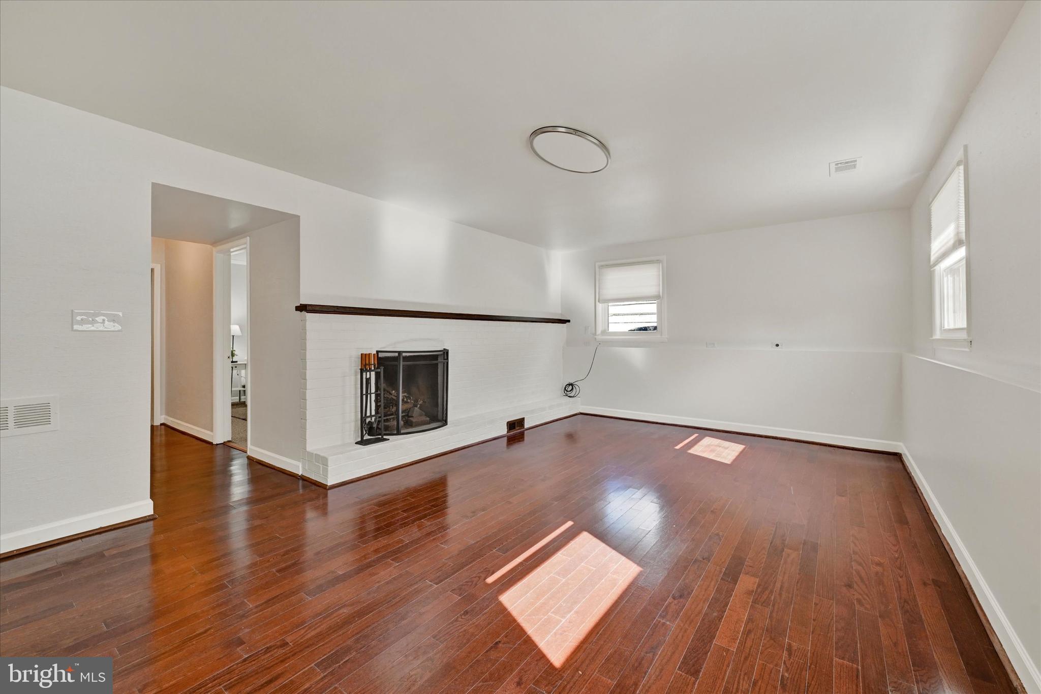 THORNLEIGH - Residential