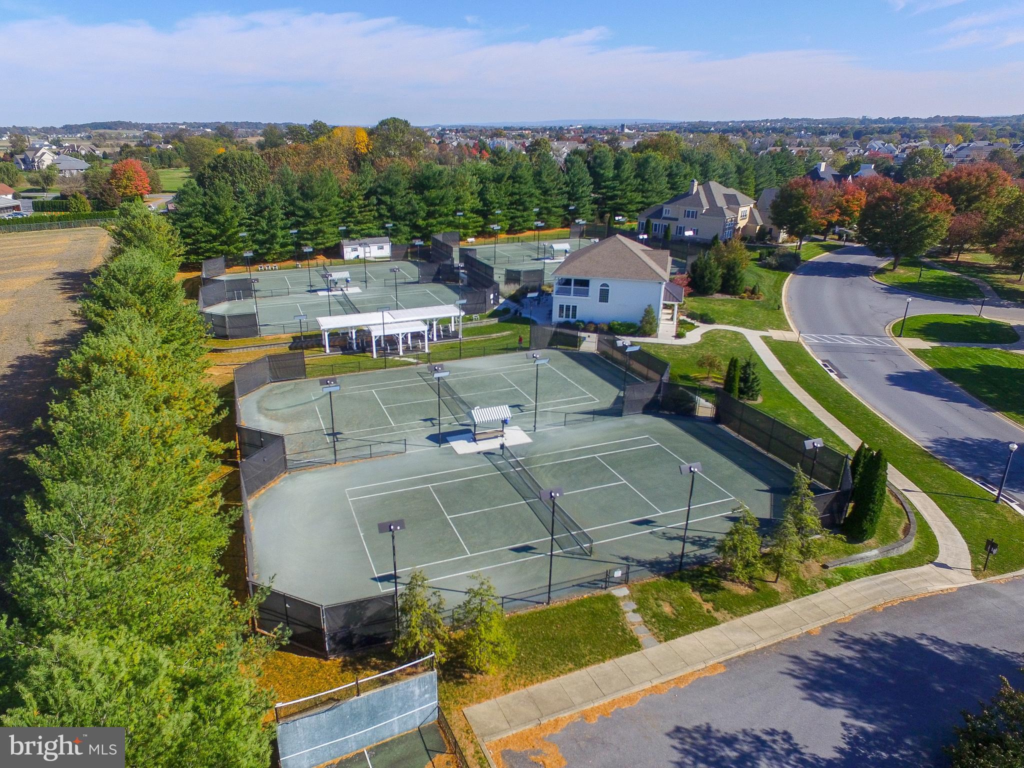 BENT CREEK COUNTRY CLUB - Residential